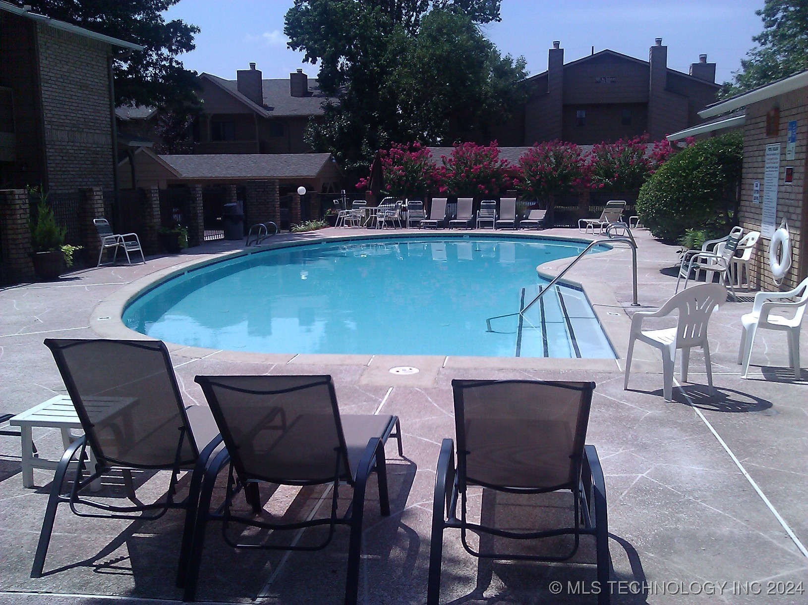 9023 S Delaware Avenue 605 Property Photo 19