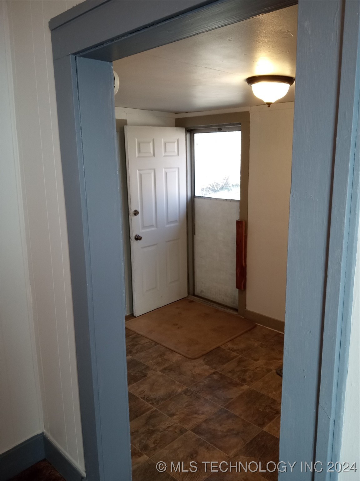 513 W 7th Avenue Property Photo 19