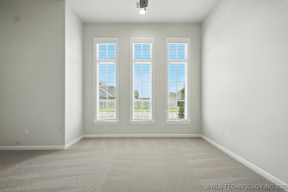 12706 S Irvington Avenue Property Photo 21