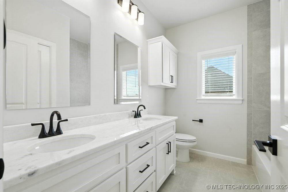 12706 S Irvington Avenue Property Photo 36