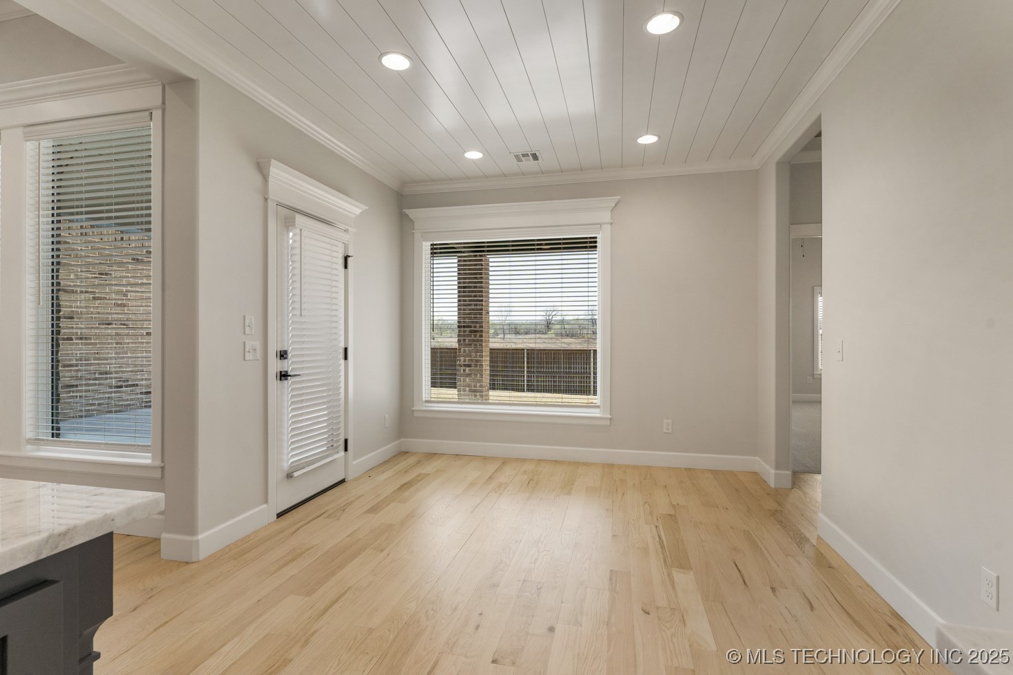 12802 S Irvington Avenue Property Photo 30