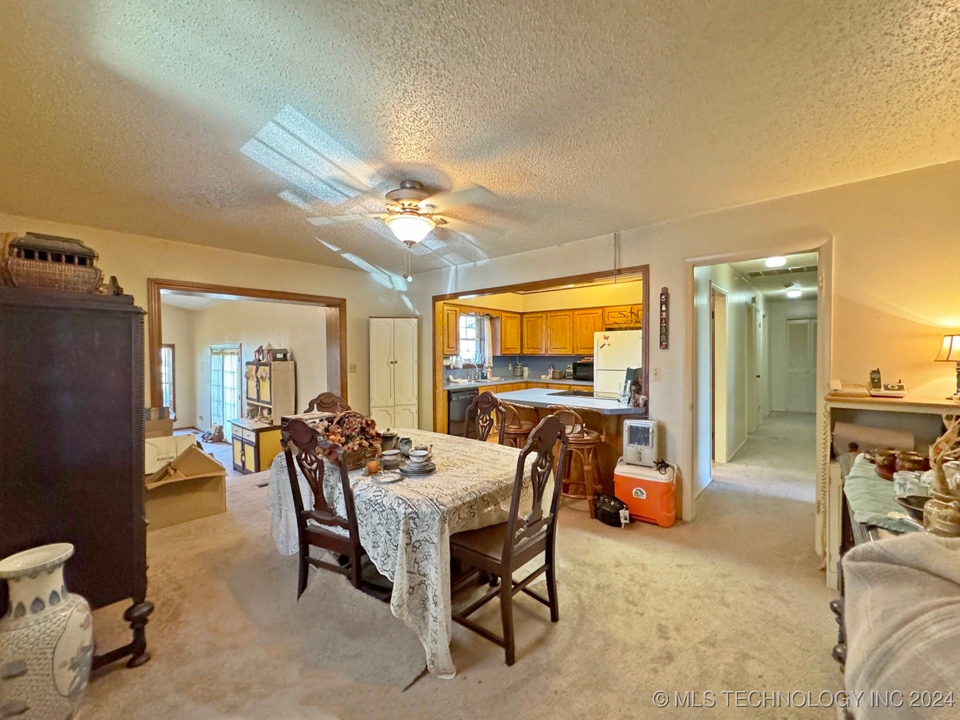 613 S Rodgers Street Property Photo 6