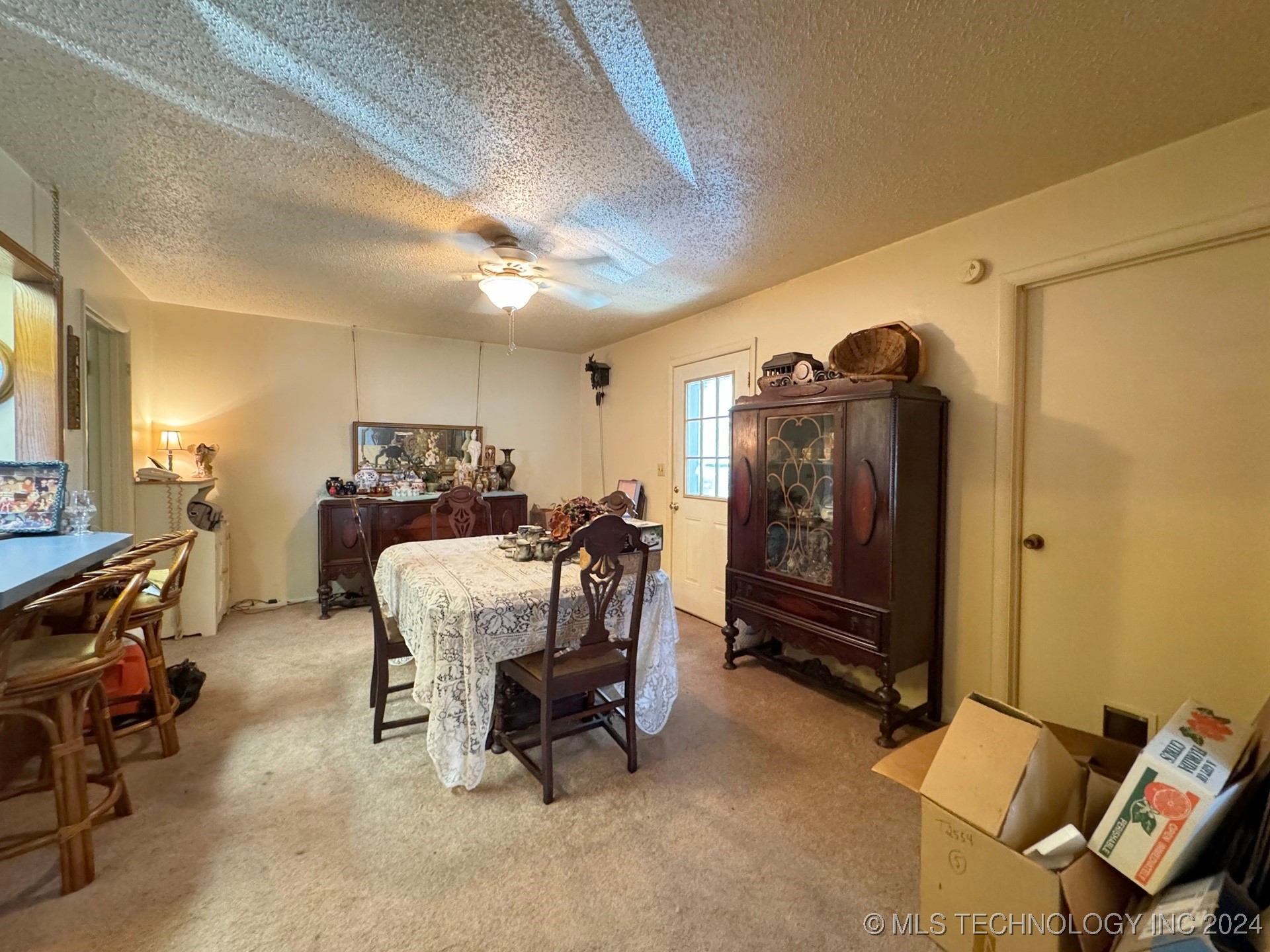 613 S Rodgers Street Property Photo 8