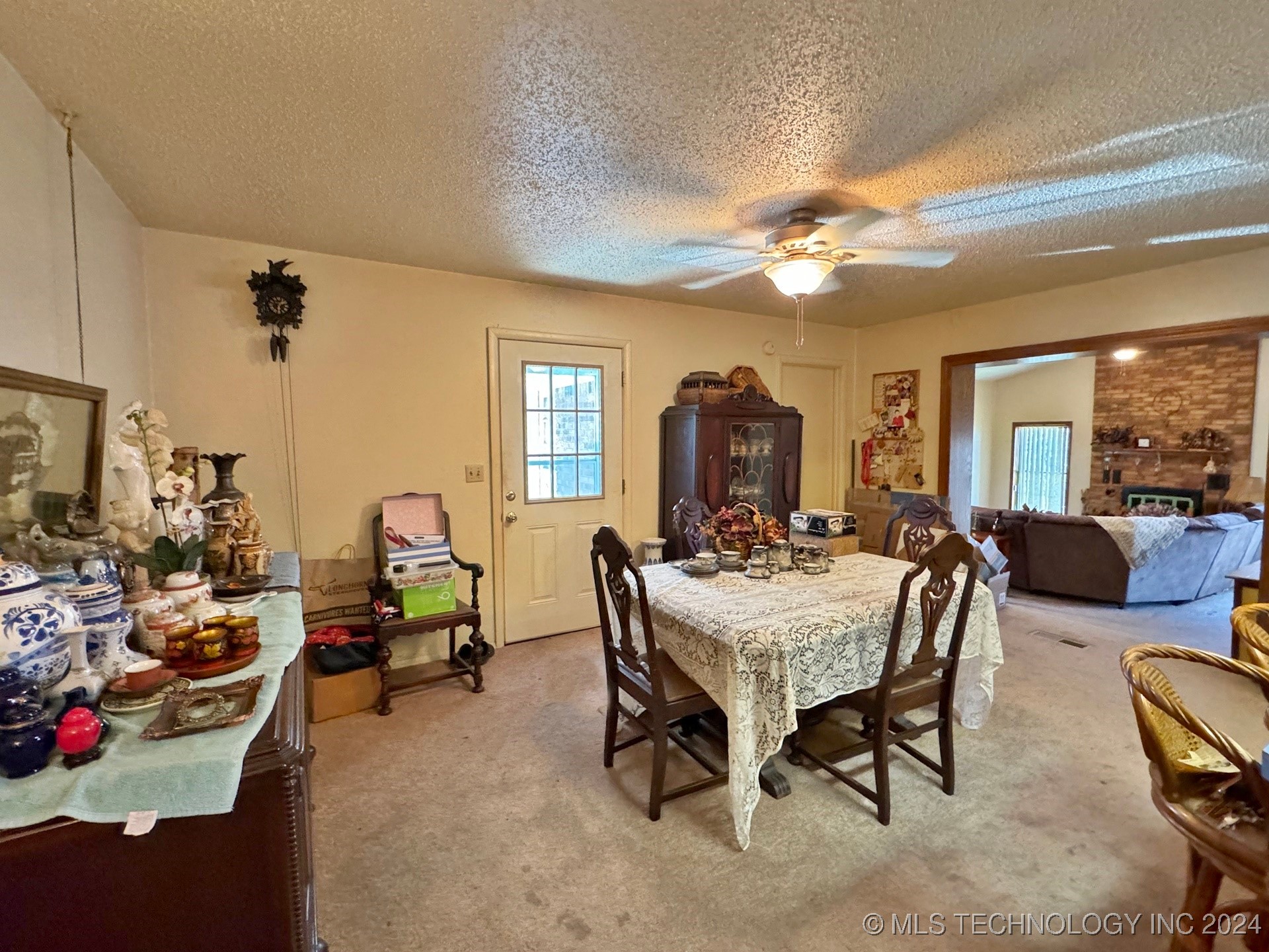 613 S Rodgers Street Property Photo 9