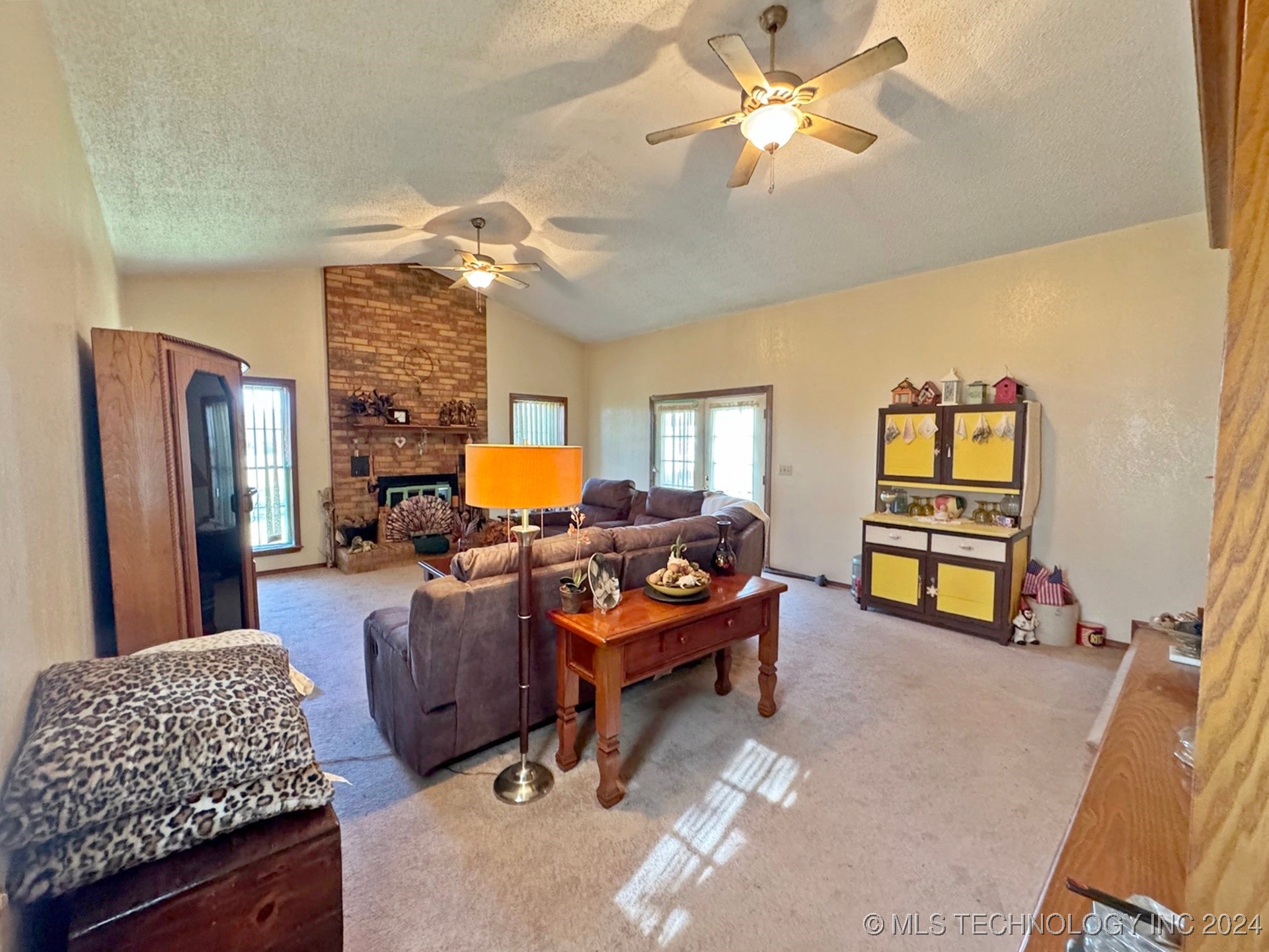 613 S Rodgers Street Property Photo 14