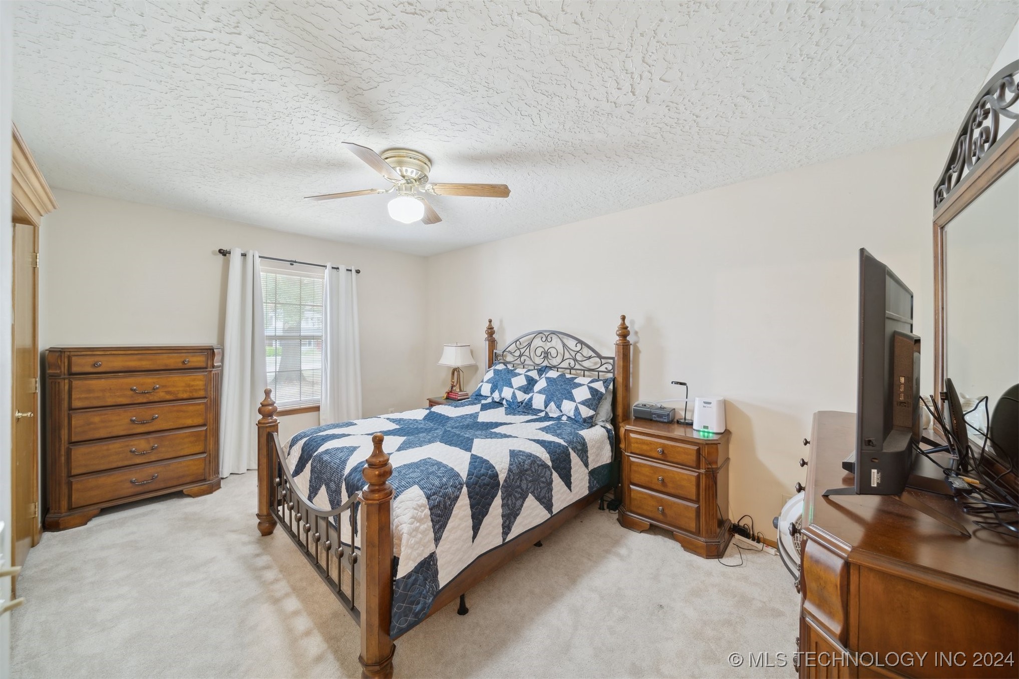 3111 W Berwick Street Property Photo 10