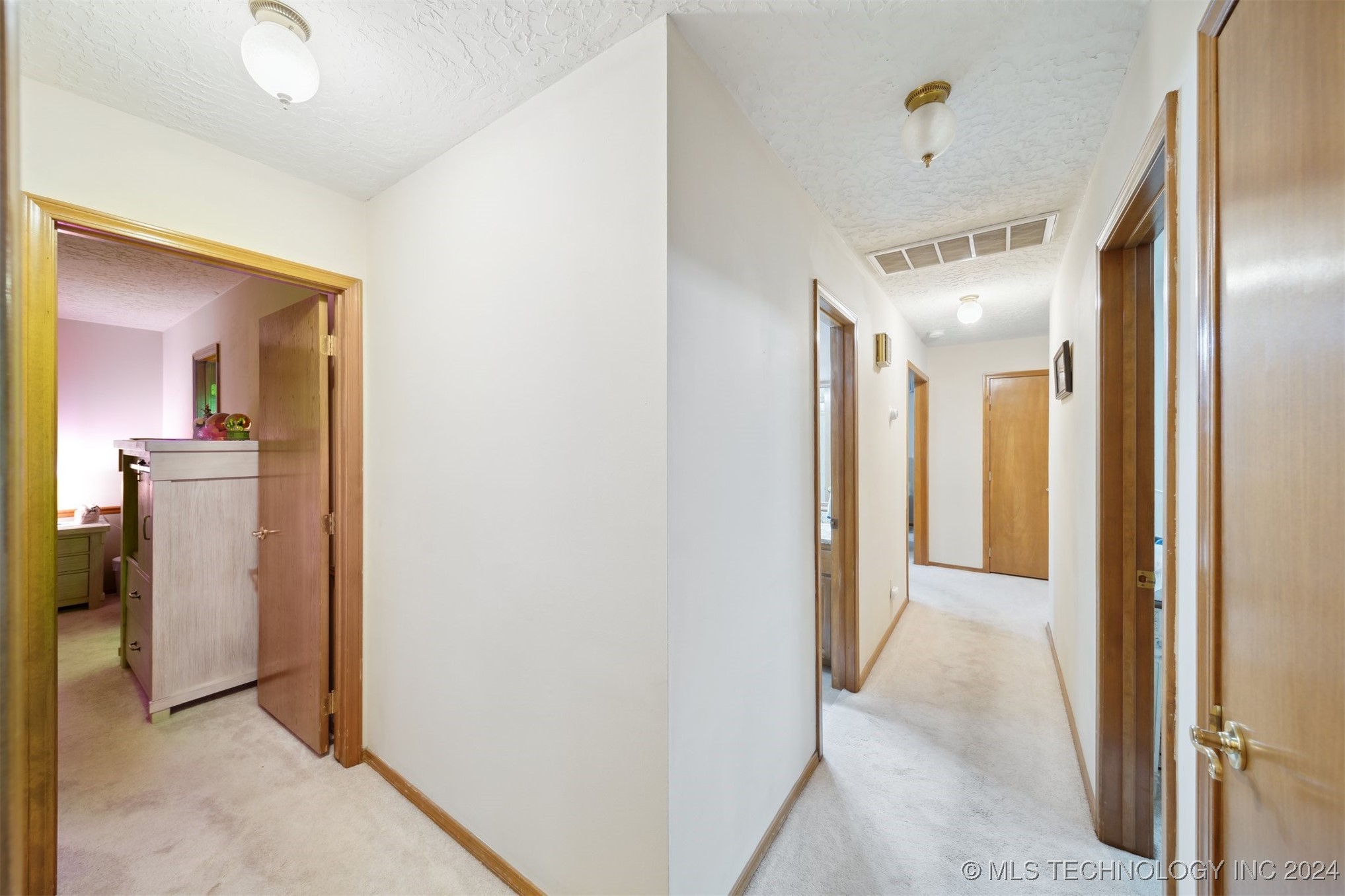 3111 W Berwick Street Property Photo 12