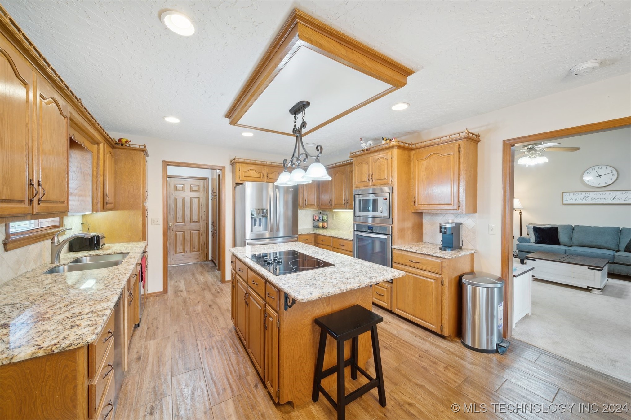 3111 W Berwick Street Property Photo 24