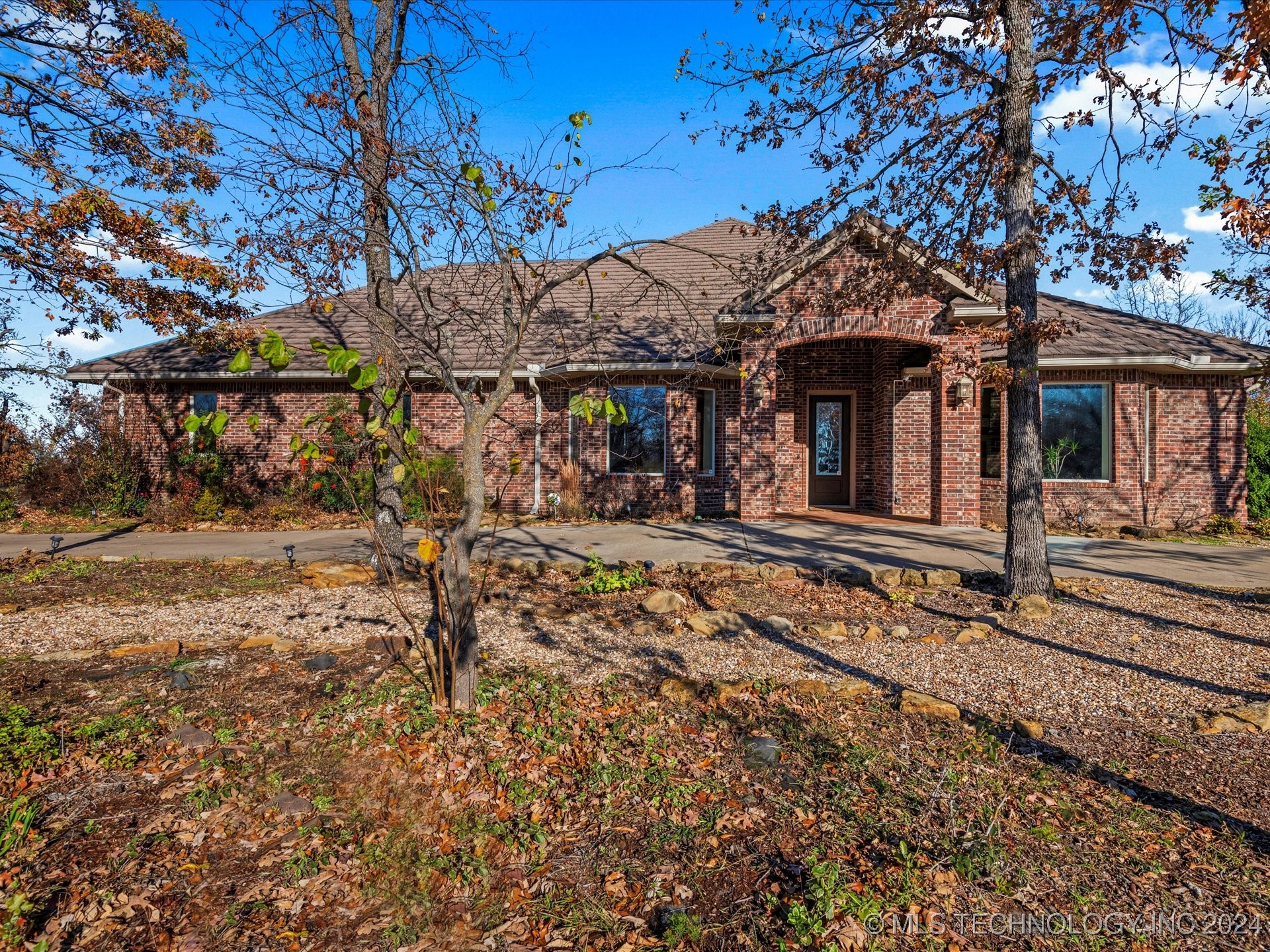 2628 Mountain Road Property Photo 1