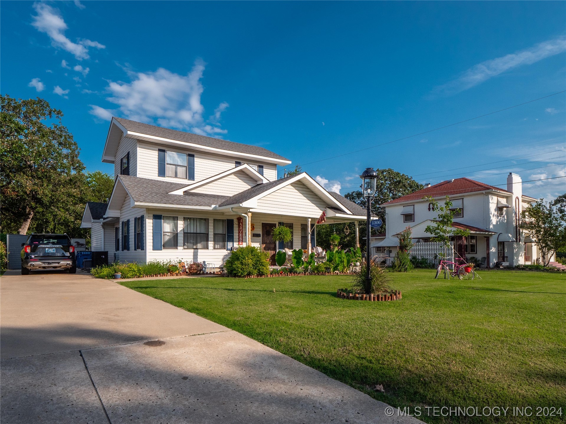 1306 S 6th Property Photo 1