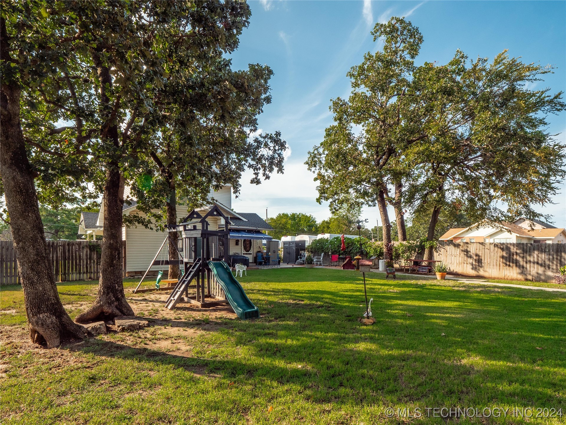 1306 S 6th Property Photo 39