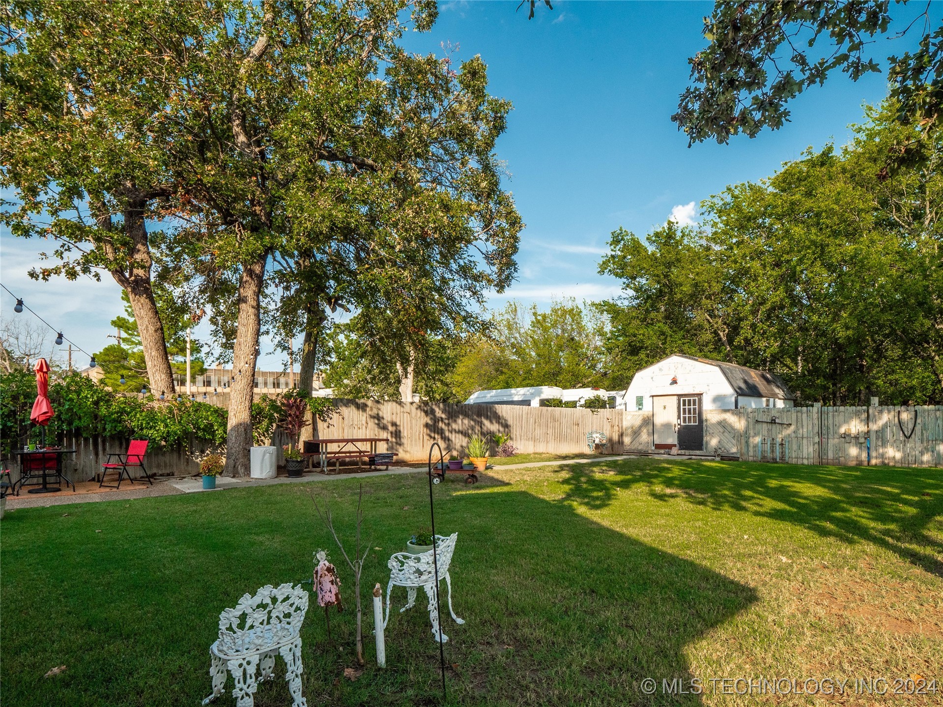 1306 S 6th Property Photo 40