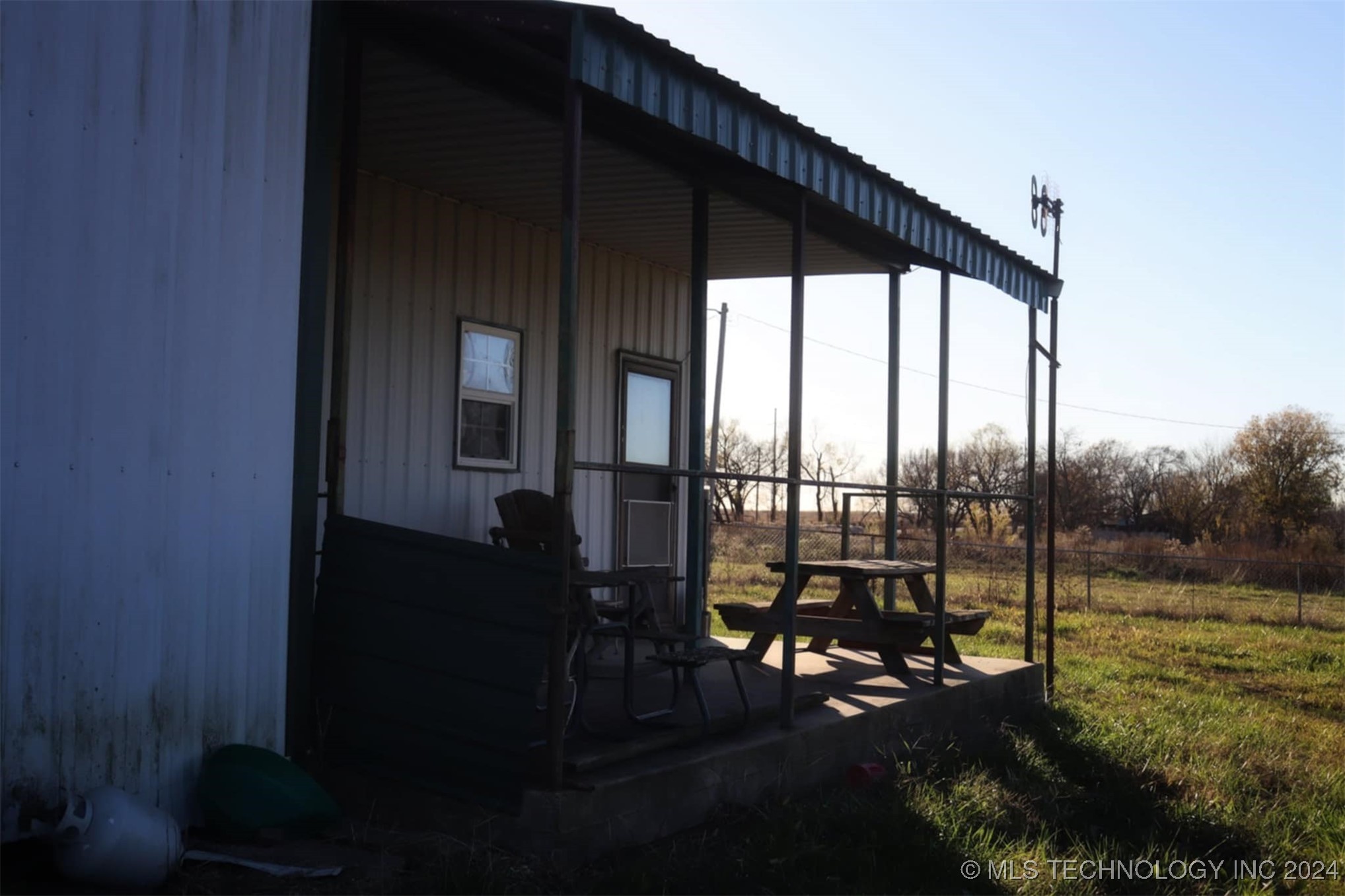 12107 Ew 21 Road Property Photo 2