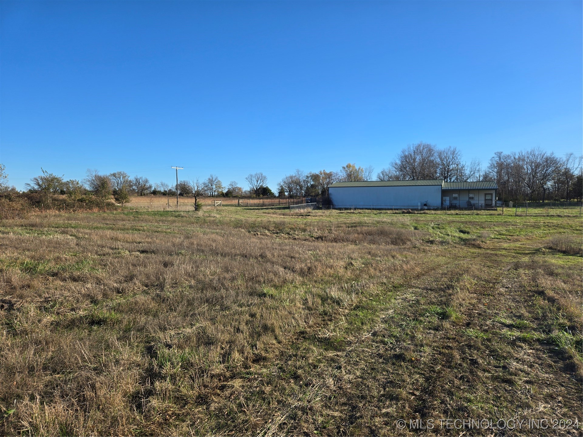 12107 Ew 21 Road Property Photo 12