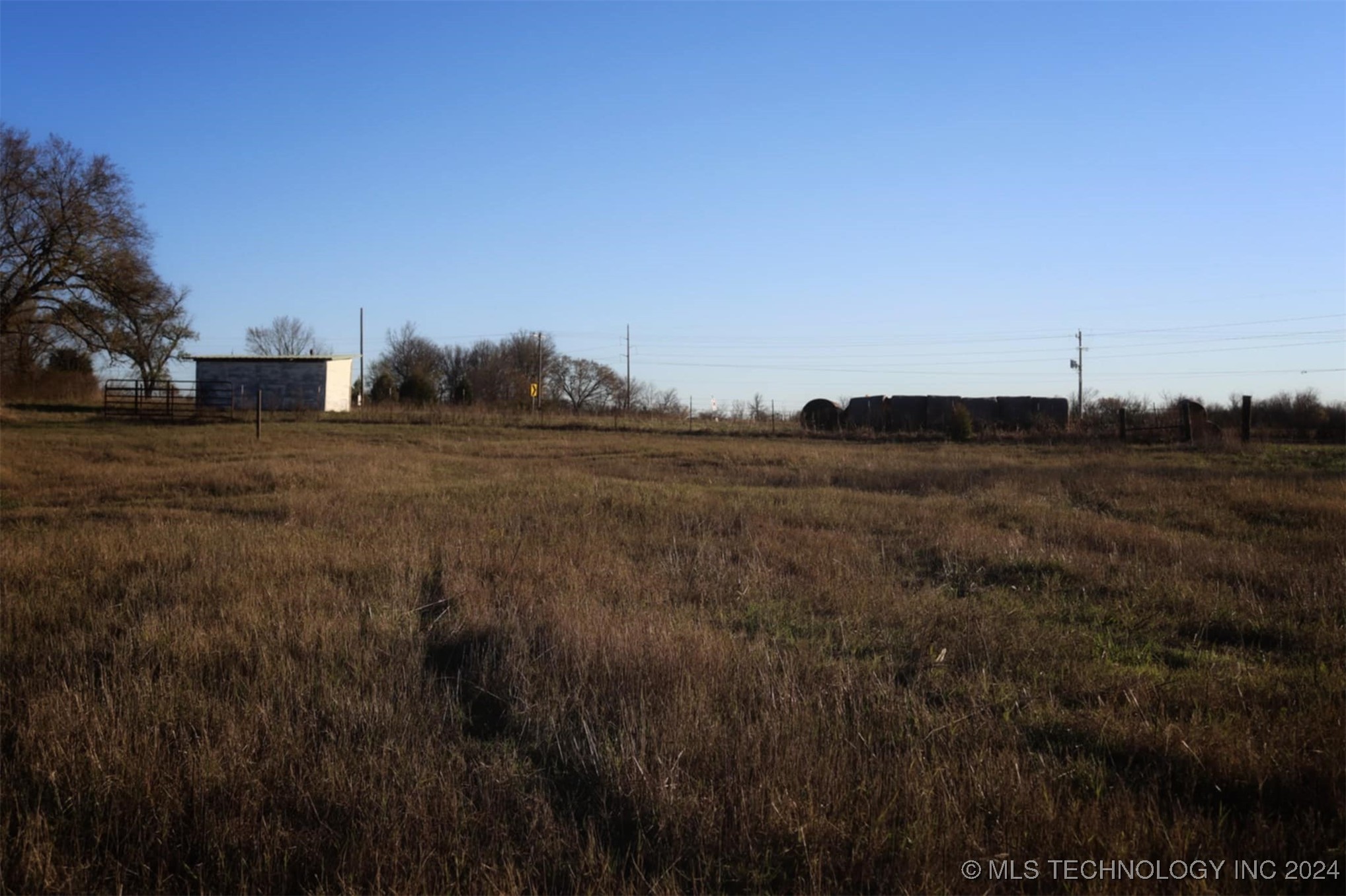 12107 Ew 21 Road Property Photo 17