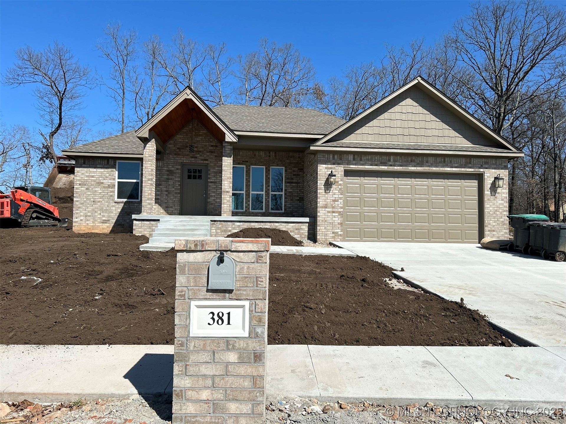 381 Southwind Drive Property Photo