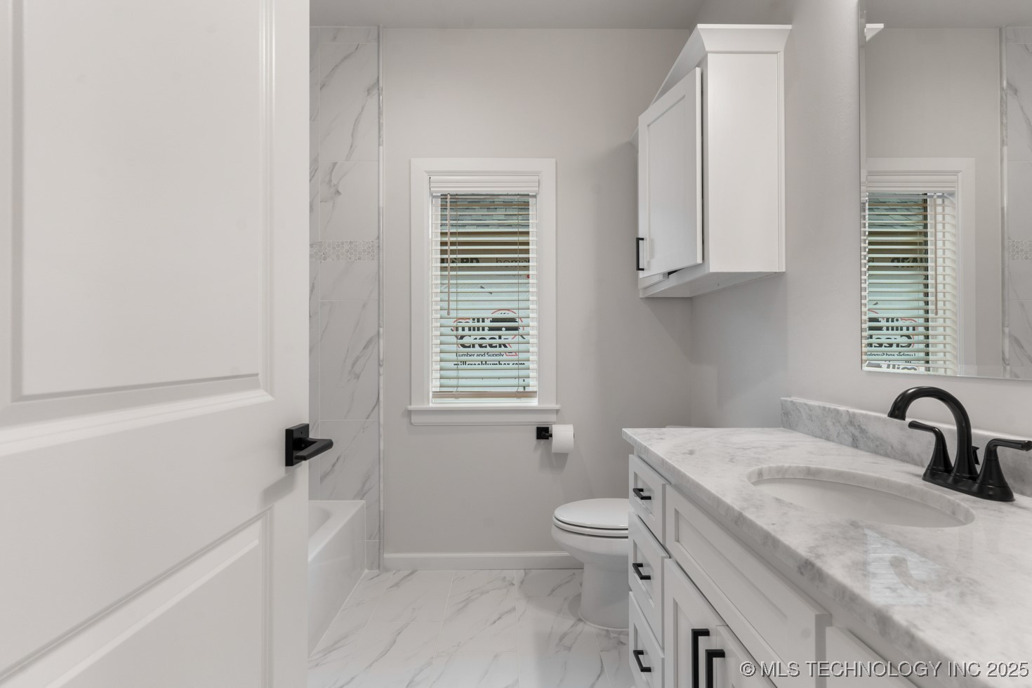6617 S Fir Avenue Property Photo 11