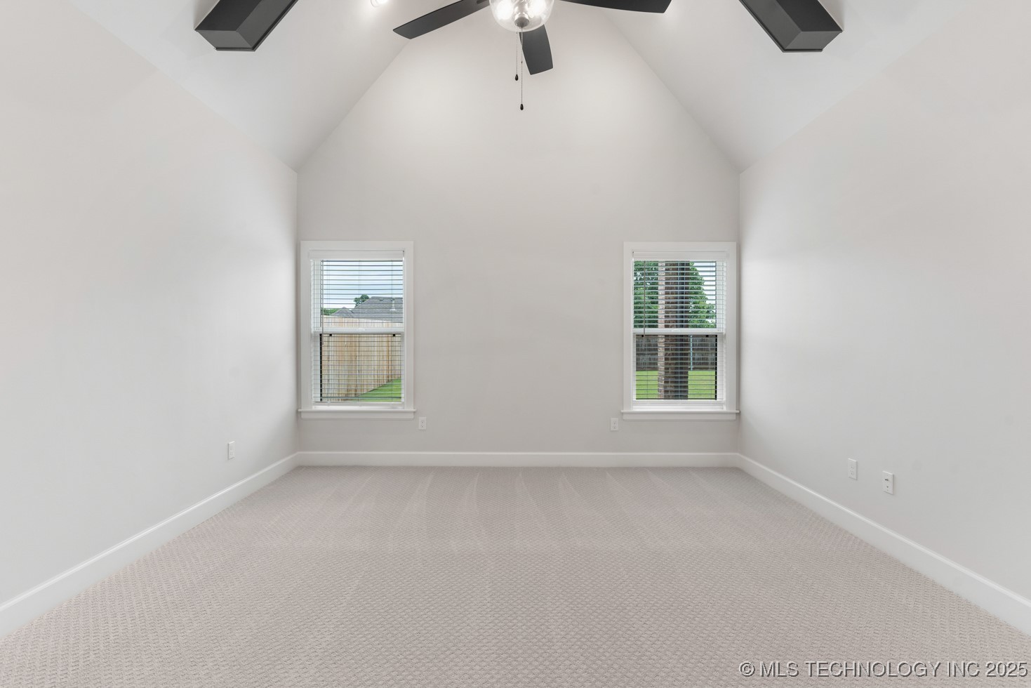 6617 S Fir Avenue Property Photo 35
