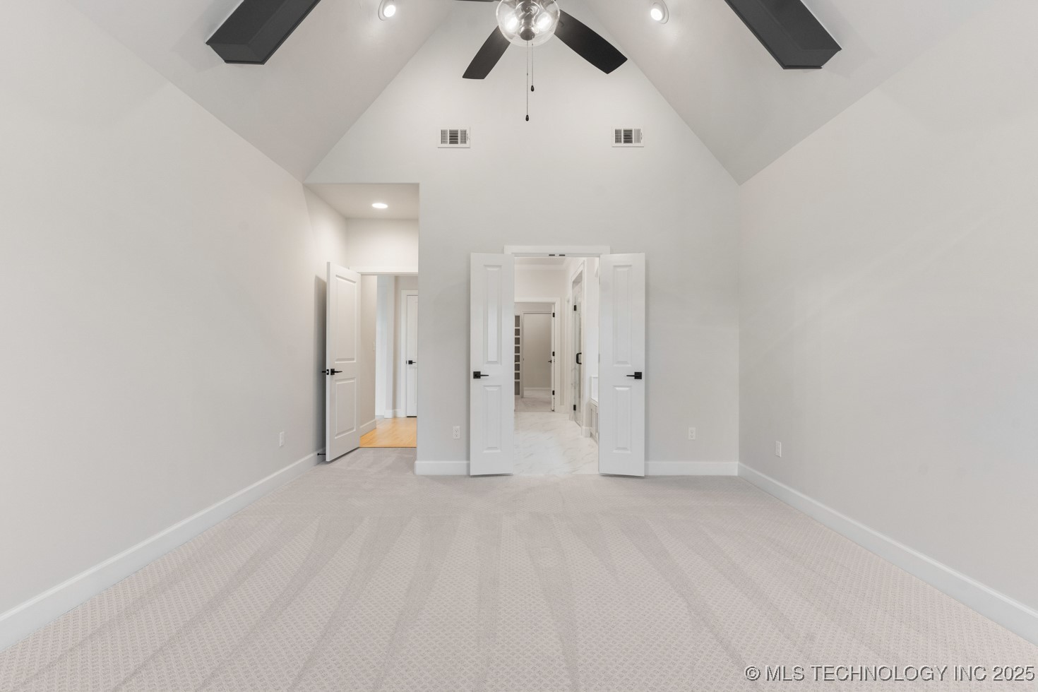 6617 S Fir Avenue Property Photo 36