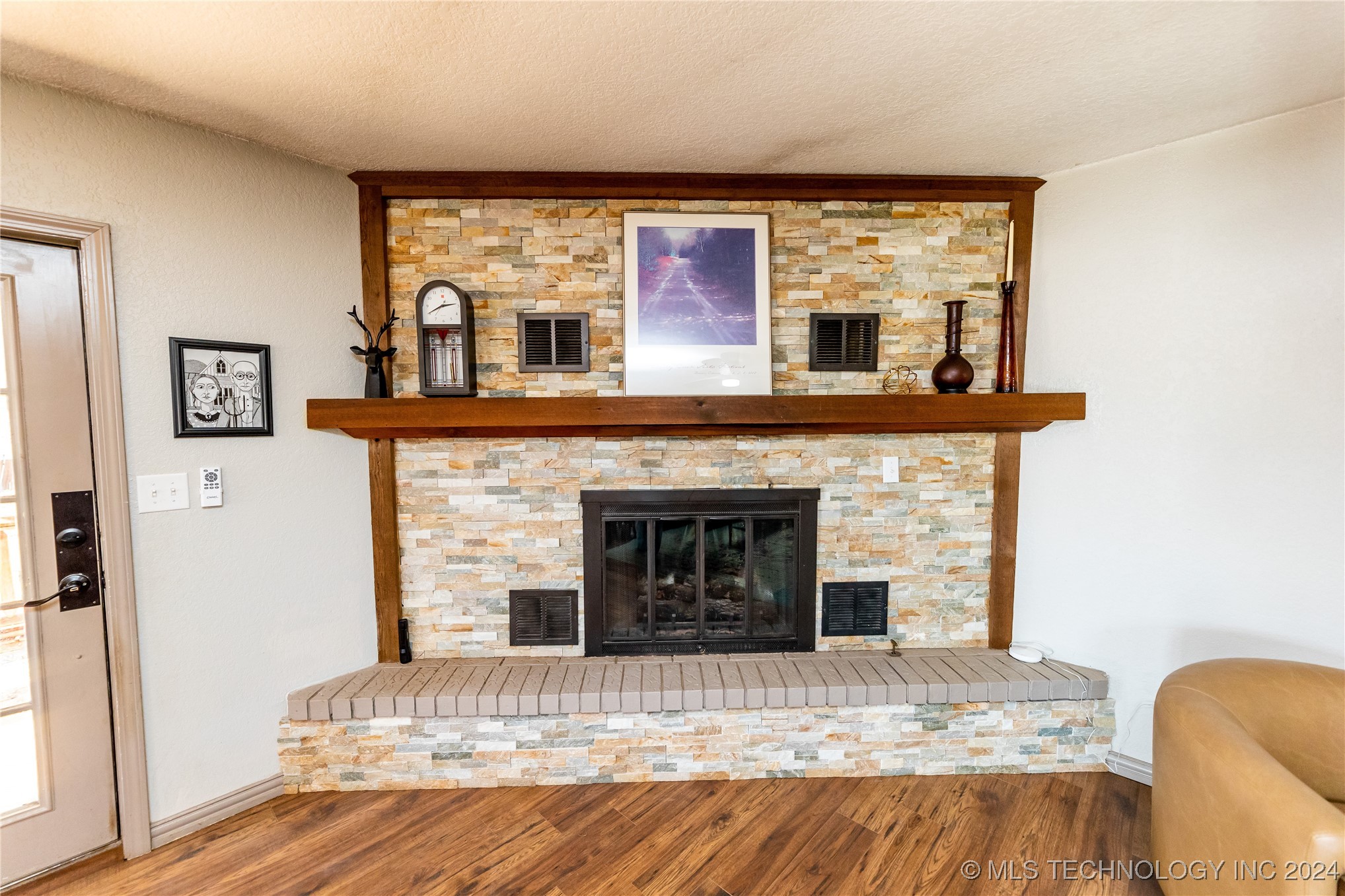 580 County Road Property Photo 11