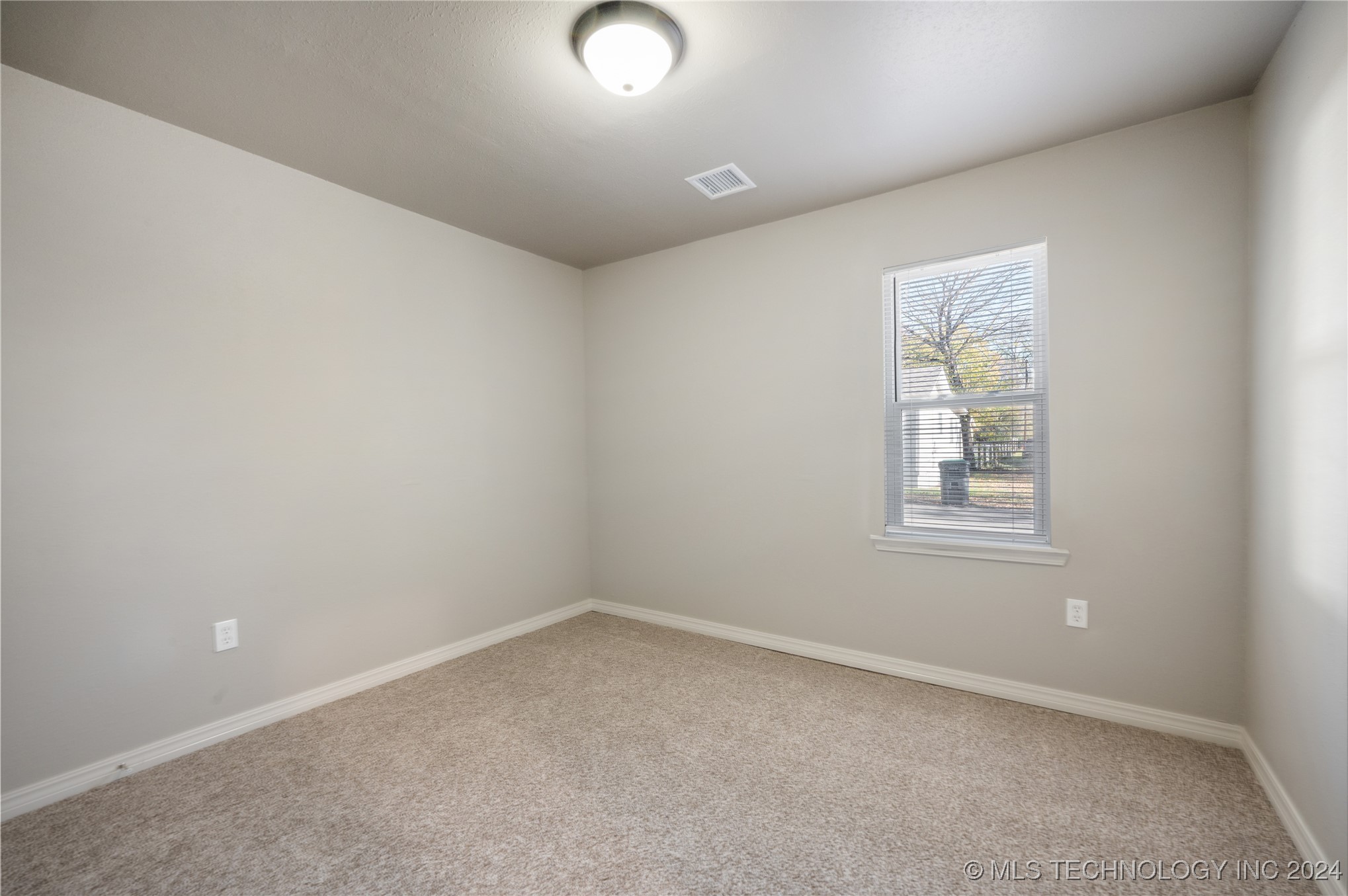 803 S Mission Street 1/2 Property Photo 15