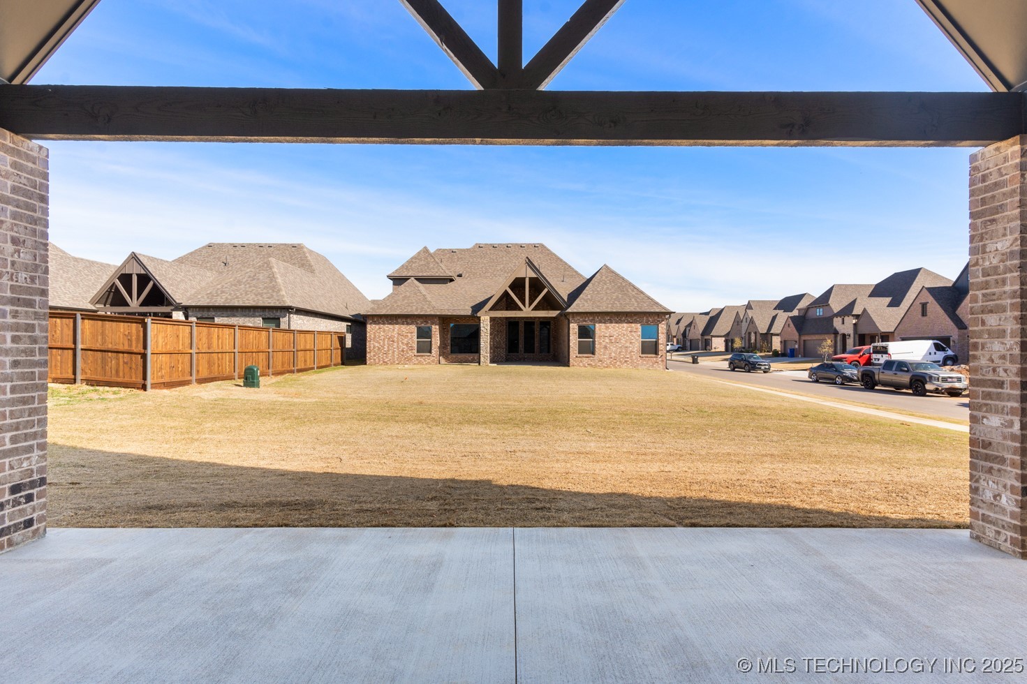 2708 W Van Buren Court Property Photo 28