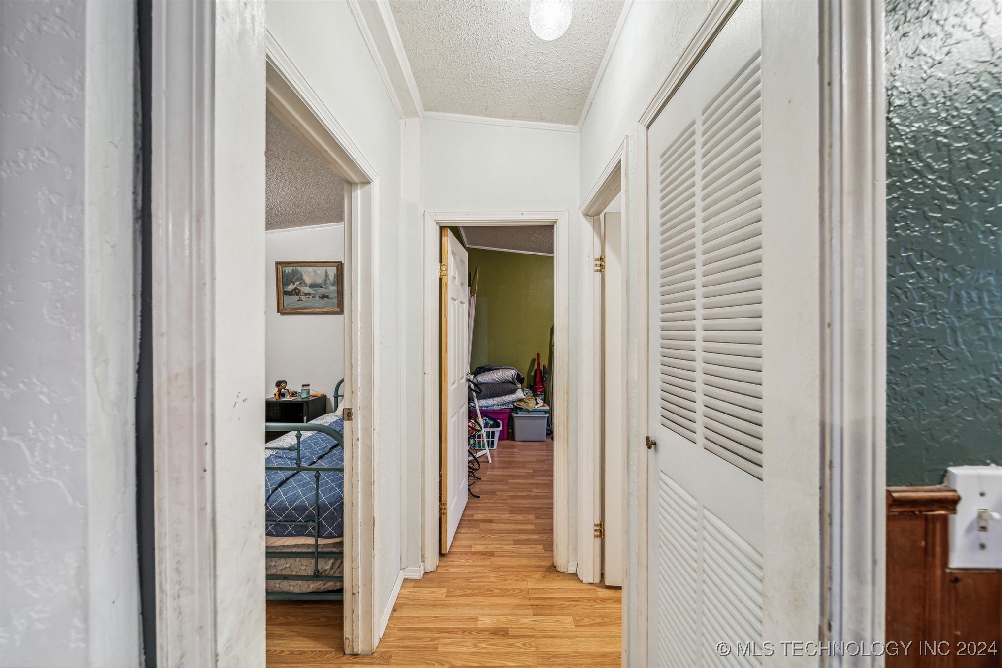 14894 E Main Street Property Photo 16