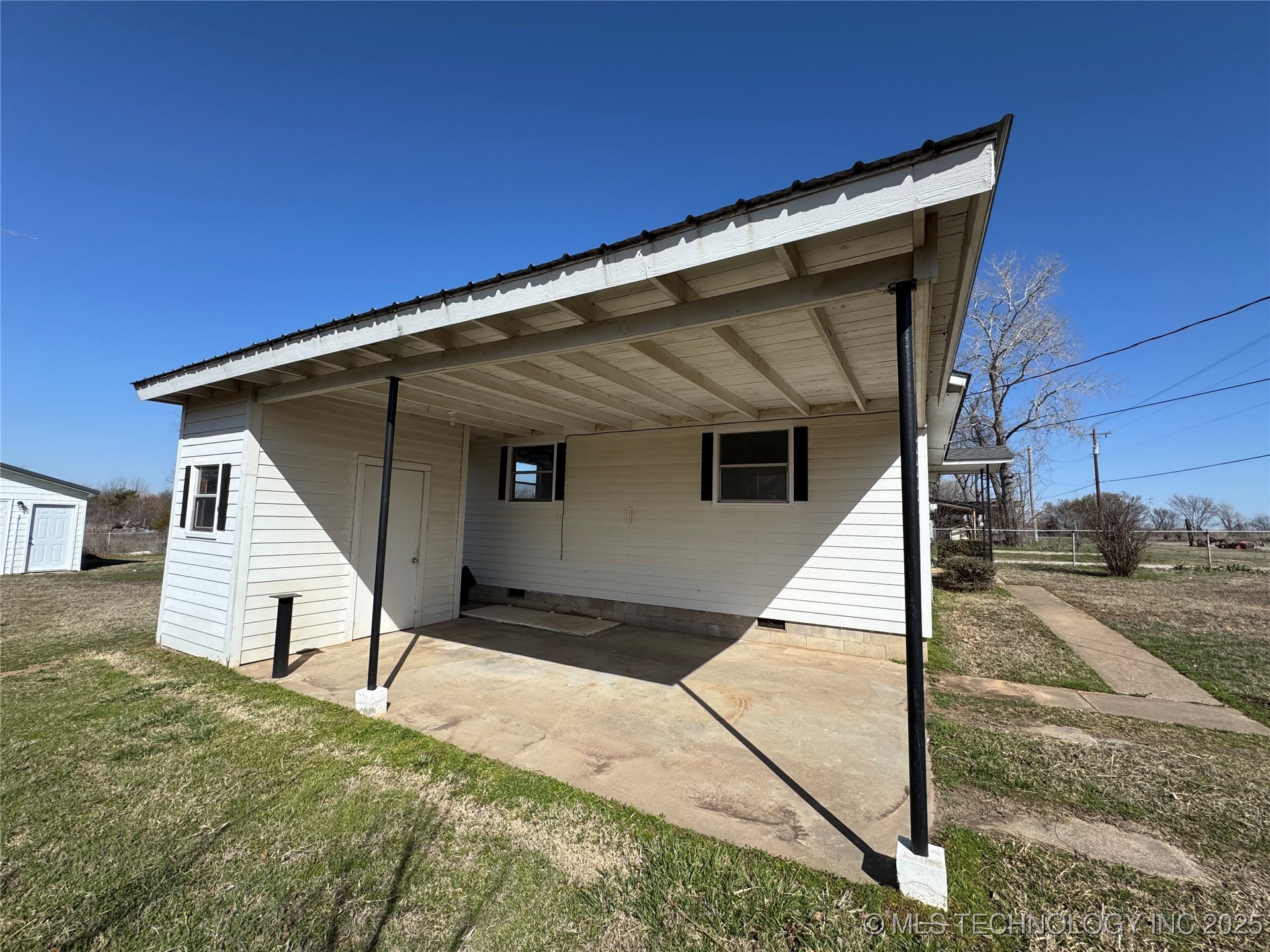 1708 N Linwood Avenue Property Photo 36