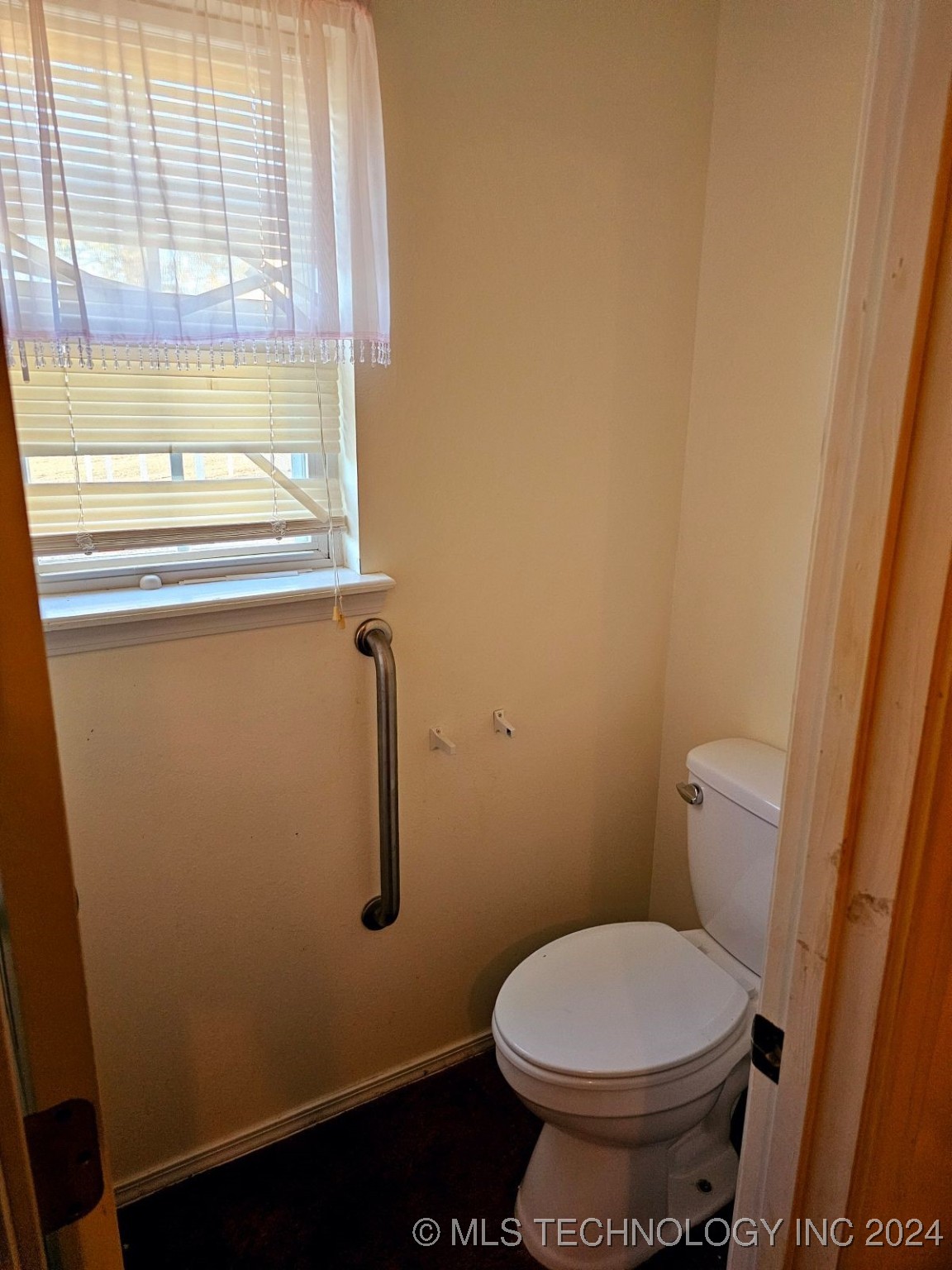 80 N 4160 Road Property Photo 26