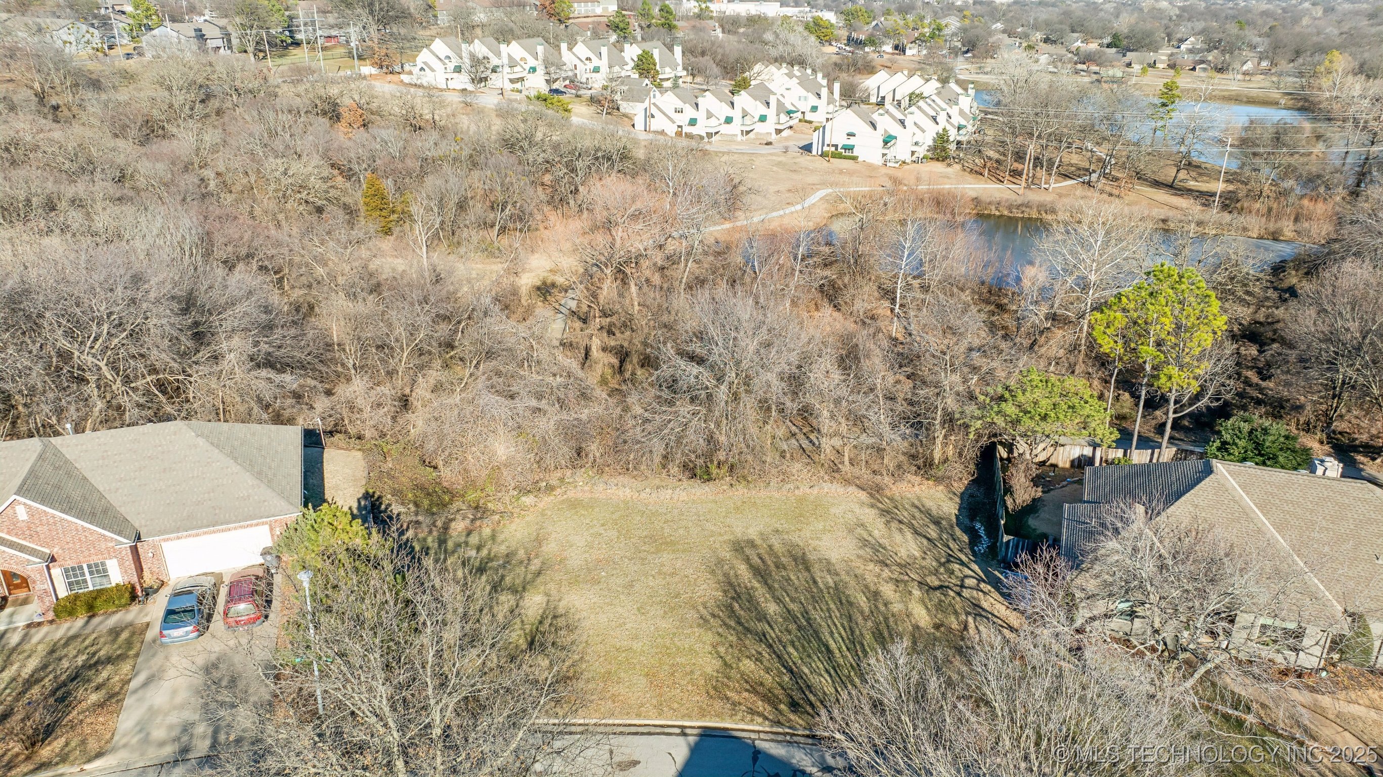 7303 S Fulton Place Property Photo