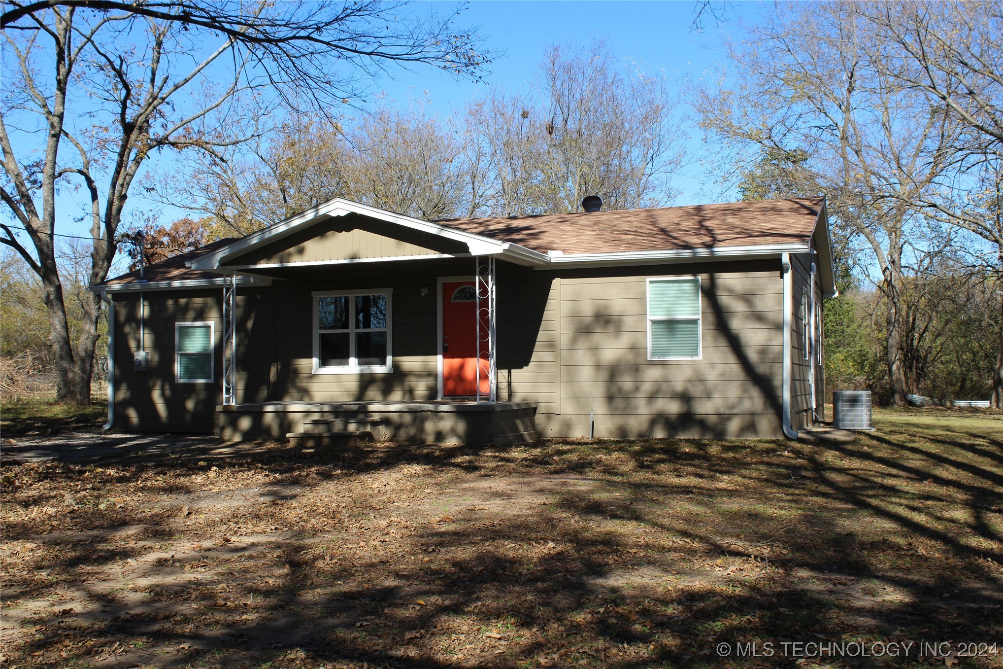 1409 Pawnee Property Photo 3