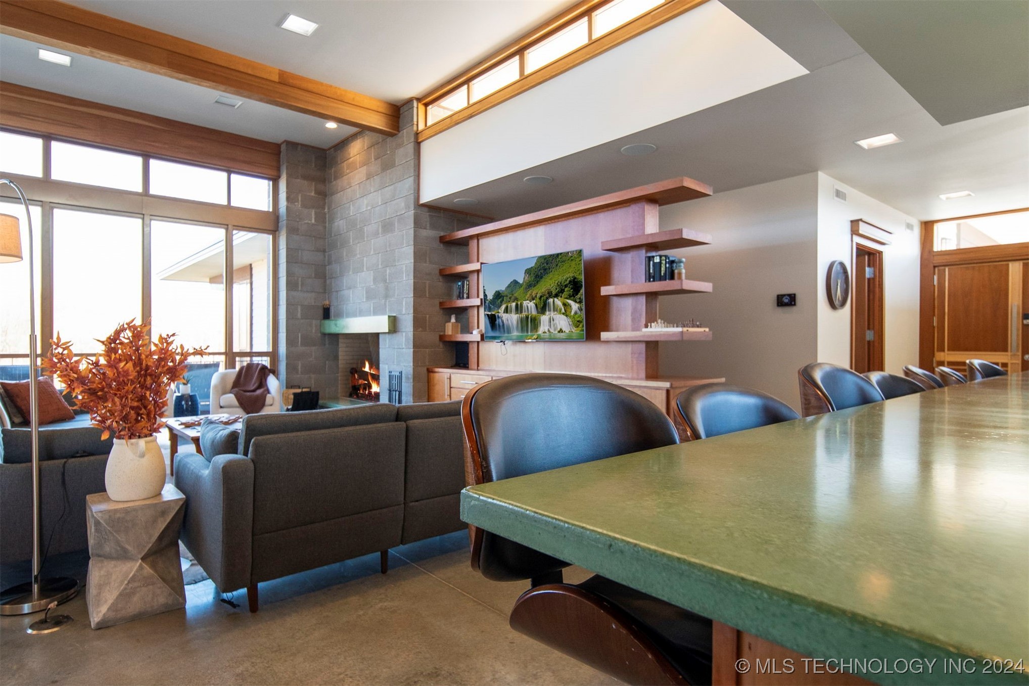 27400 S 614 Road Property Photo 17