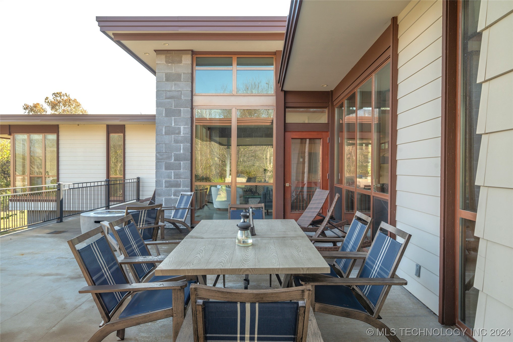 27400 S 614 Road Property Photo 58