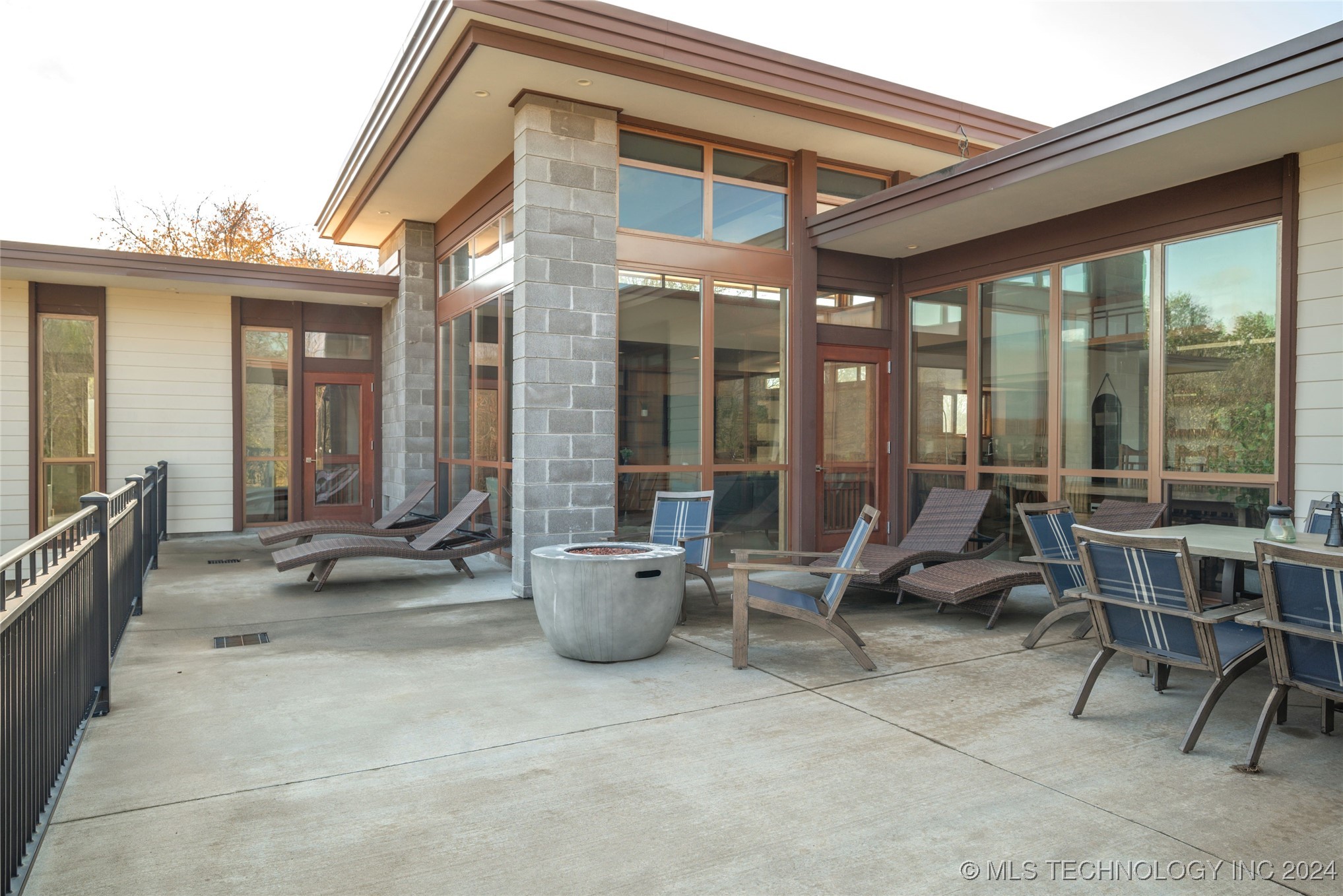 27400 S 614 Road Property Photo 60