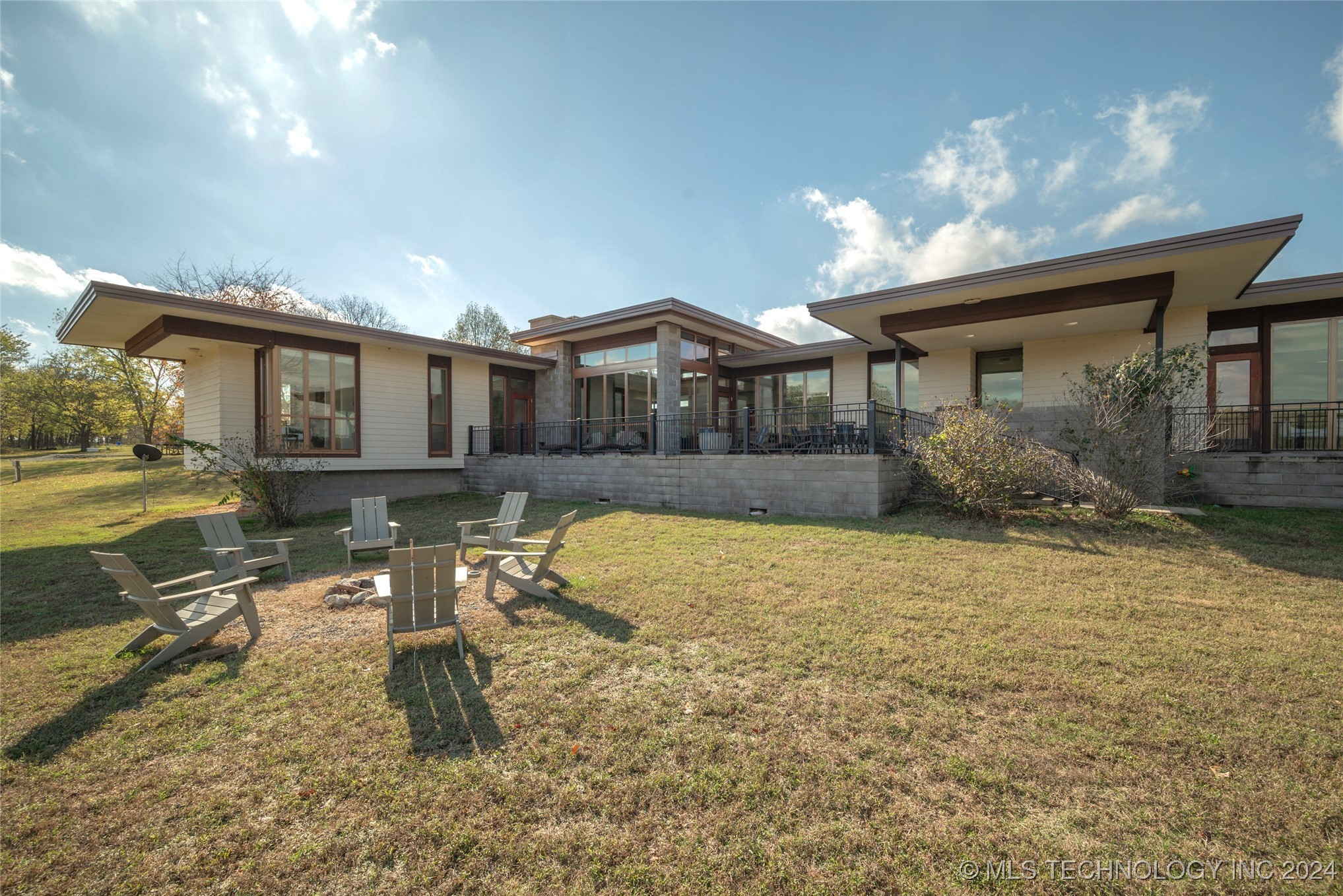 27400 S 614 Road Property Photo 64