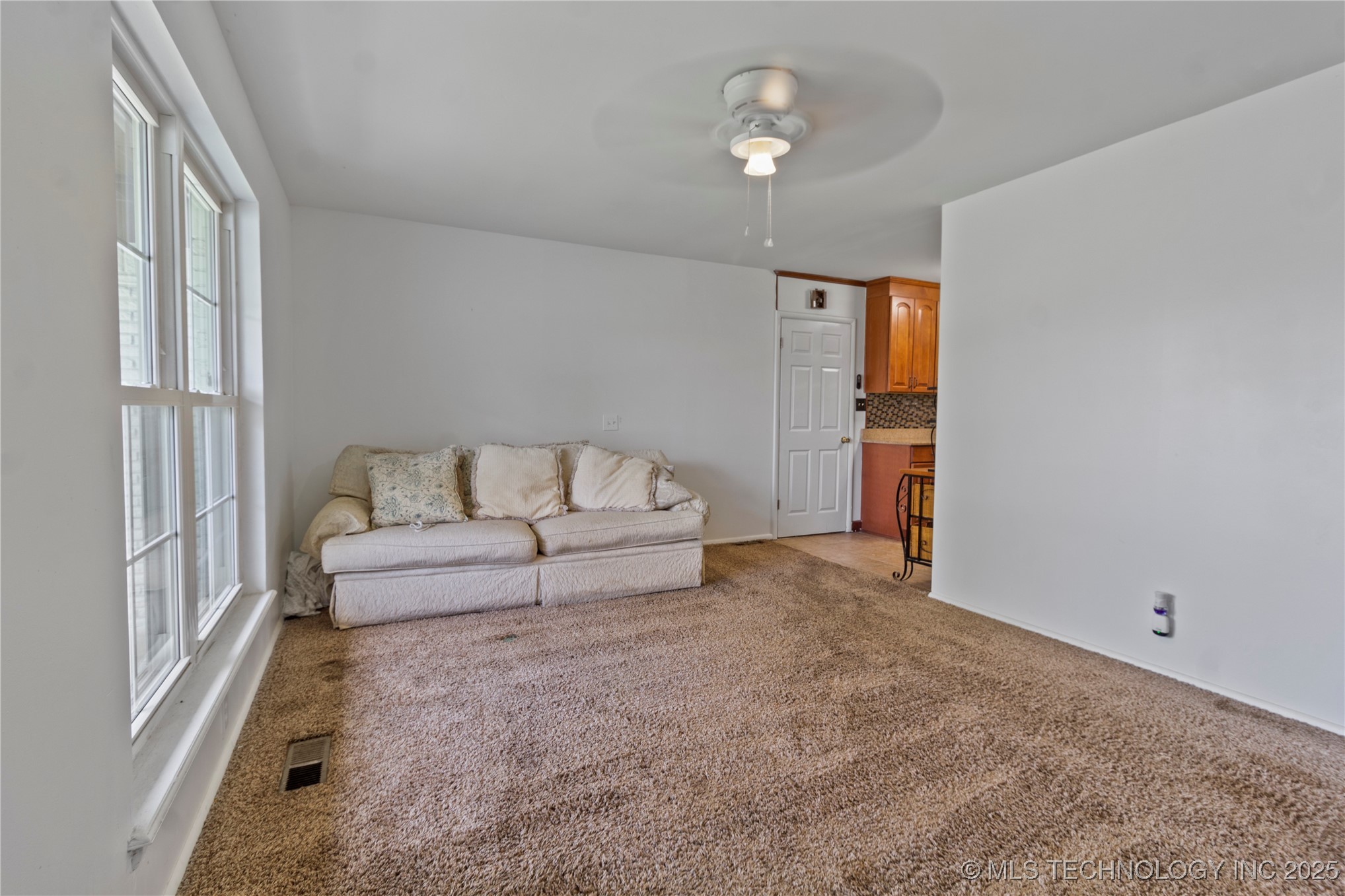 47 S 204th East Avenue Property Photo 2
