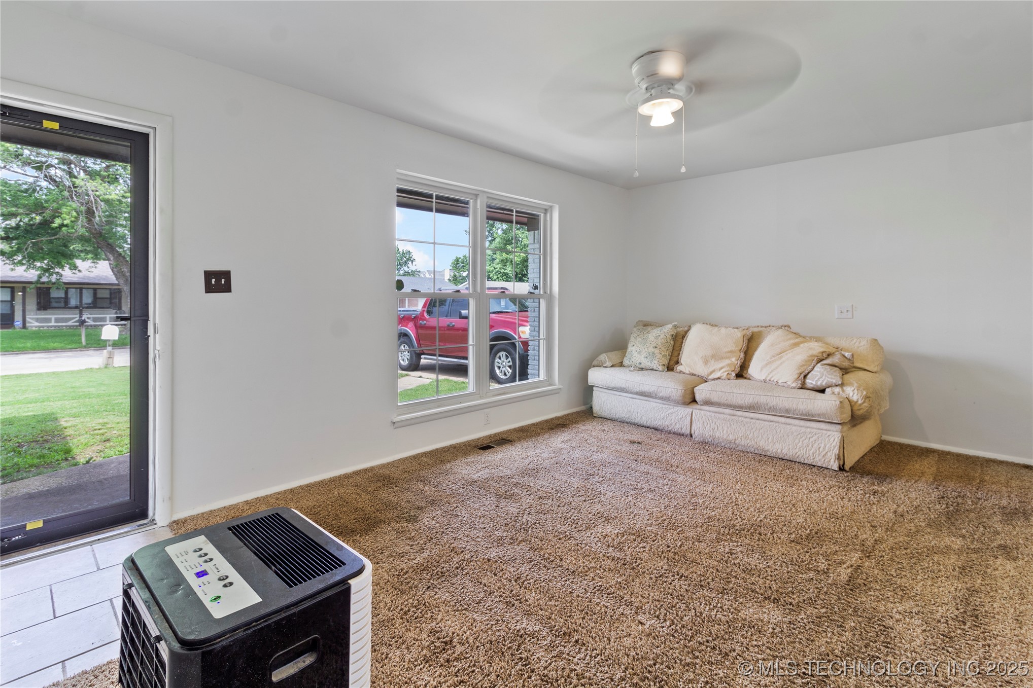 47 S 204th East Avenue Property Photo 3