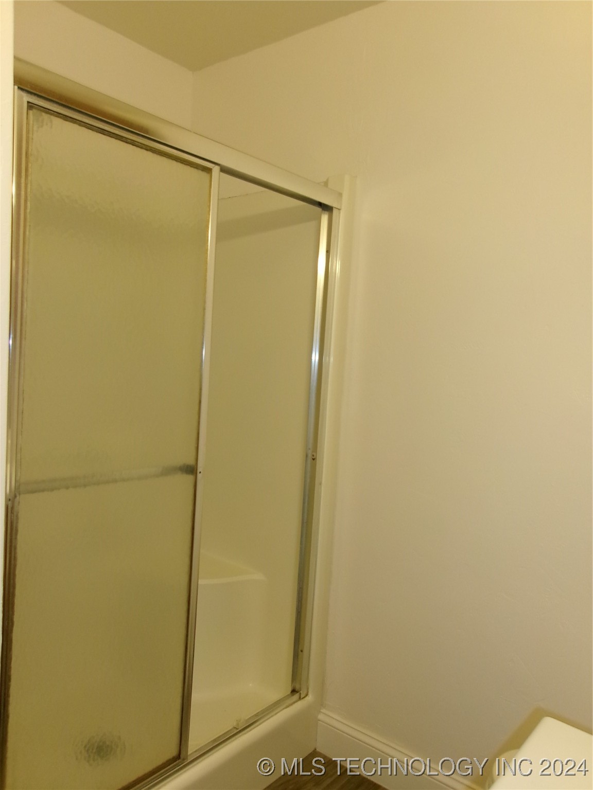 31040 S Lona Valley Road Property Photo 24