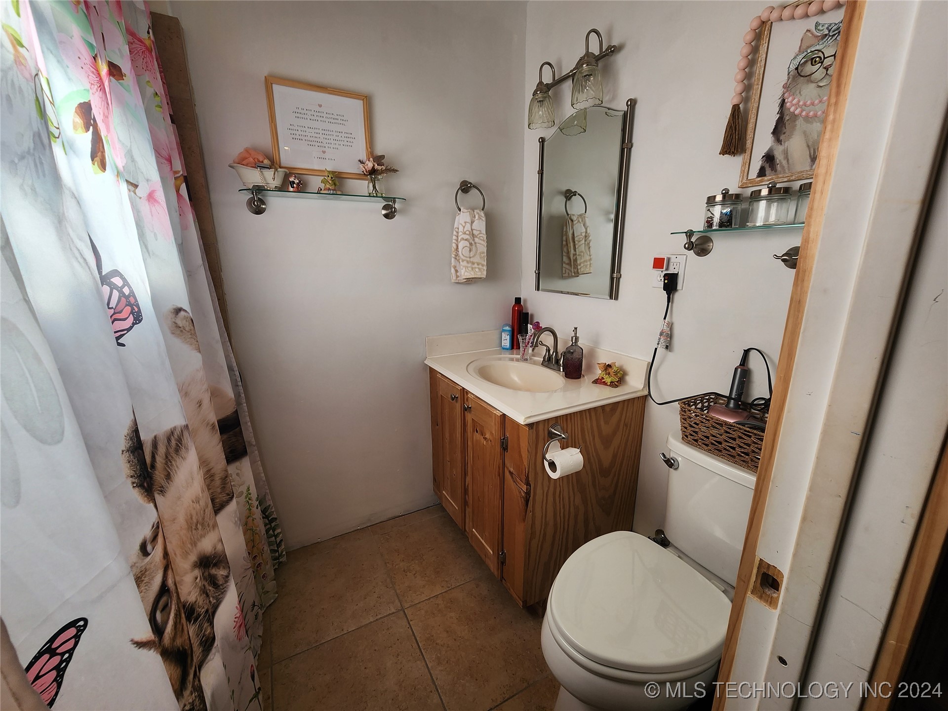 164548 N 4293 Property Photo 8