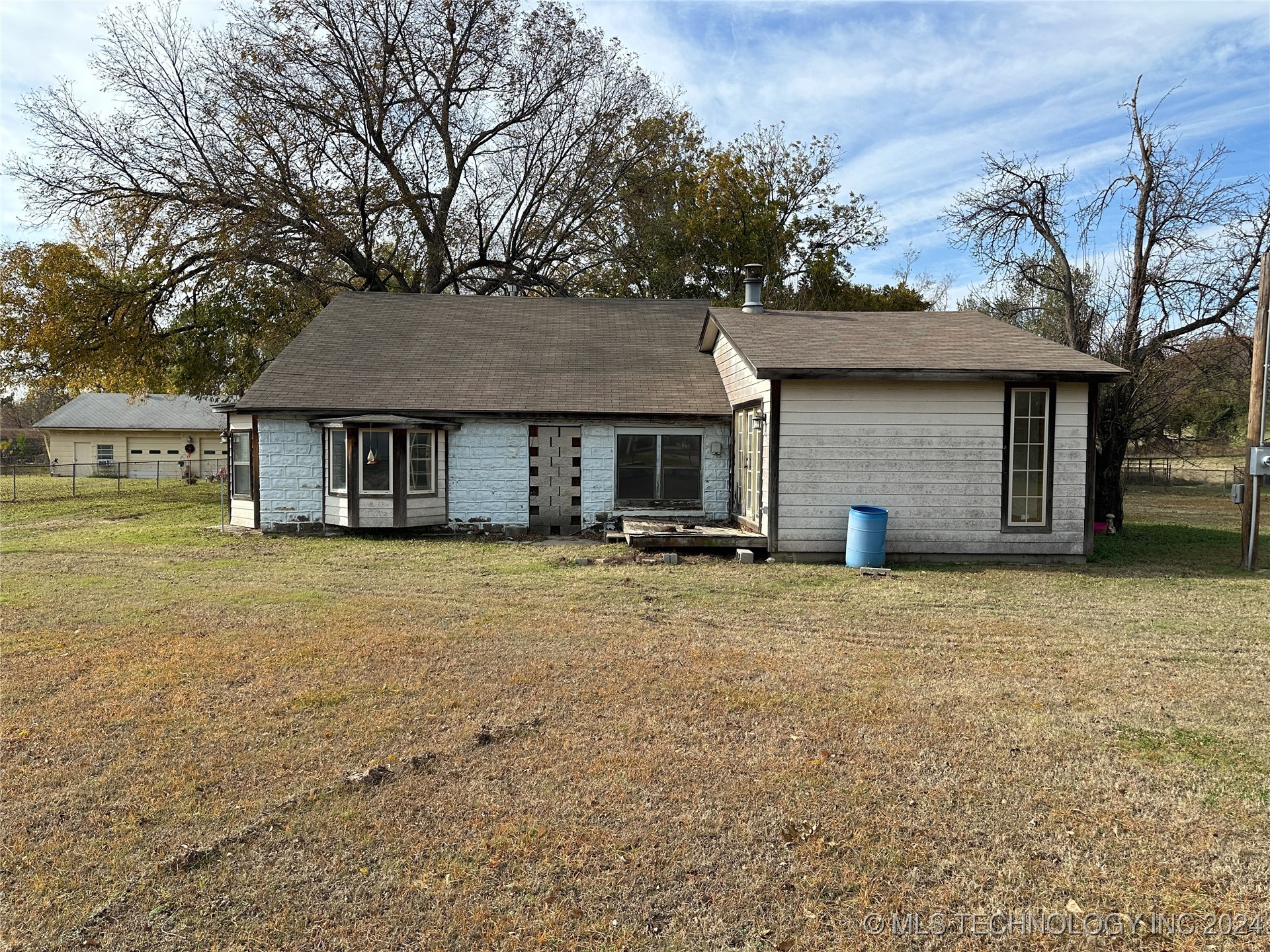 404 N Valley Drive Property Photo
