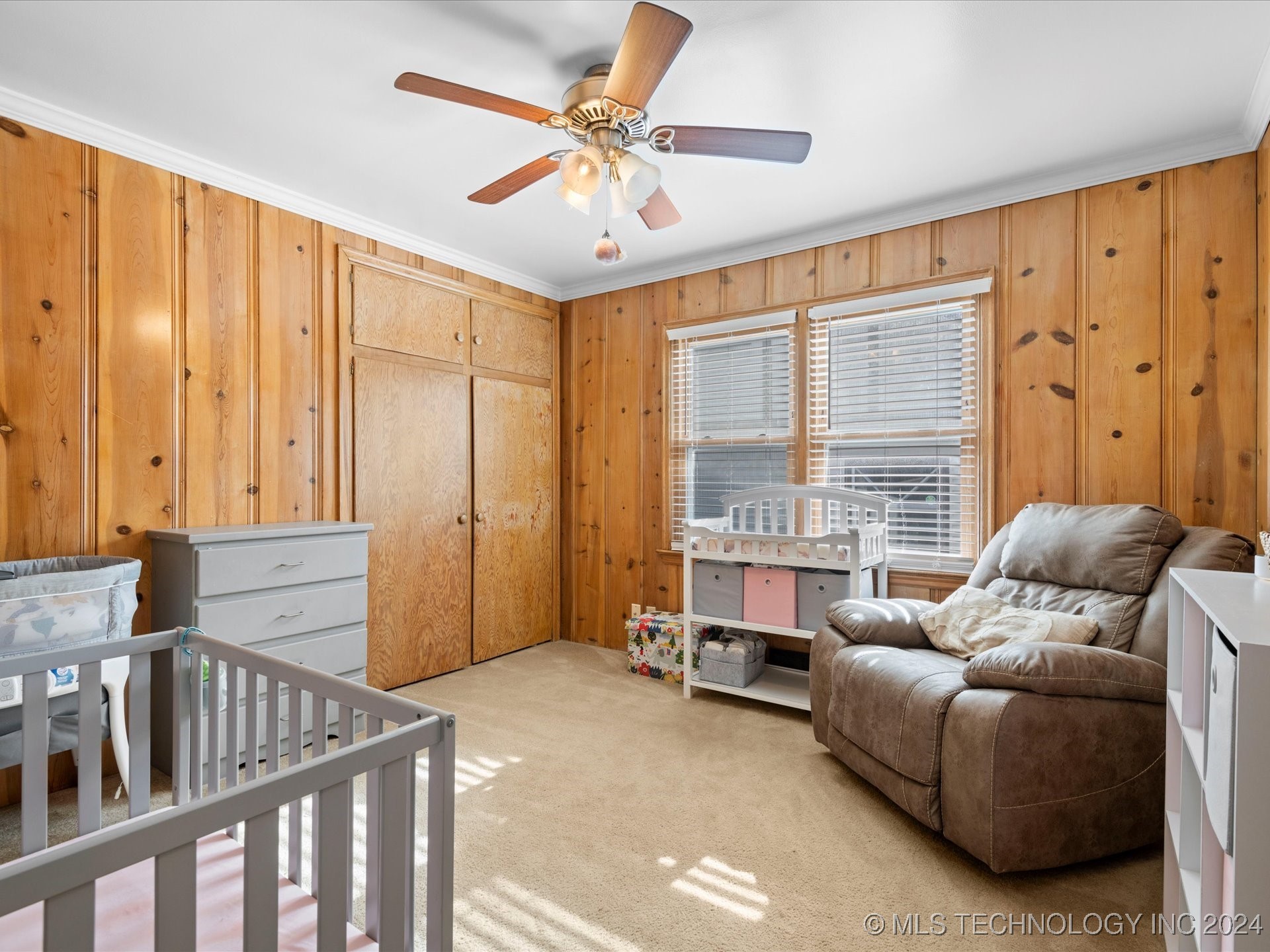 1942 S Dewey Avenue Property Photo 21