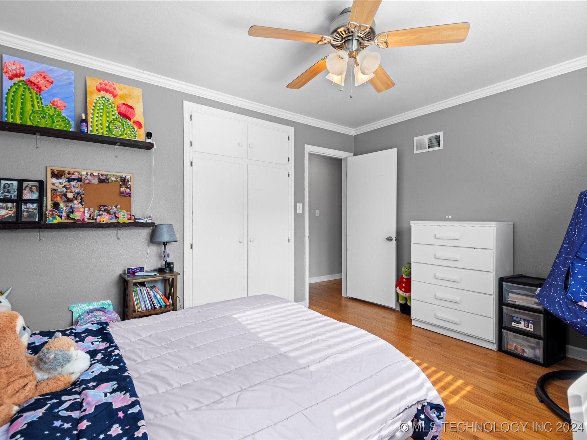 1942 S Dewey Avenue Property Photo 24