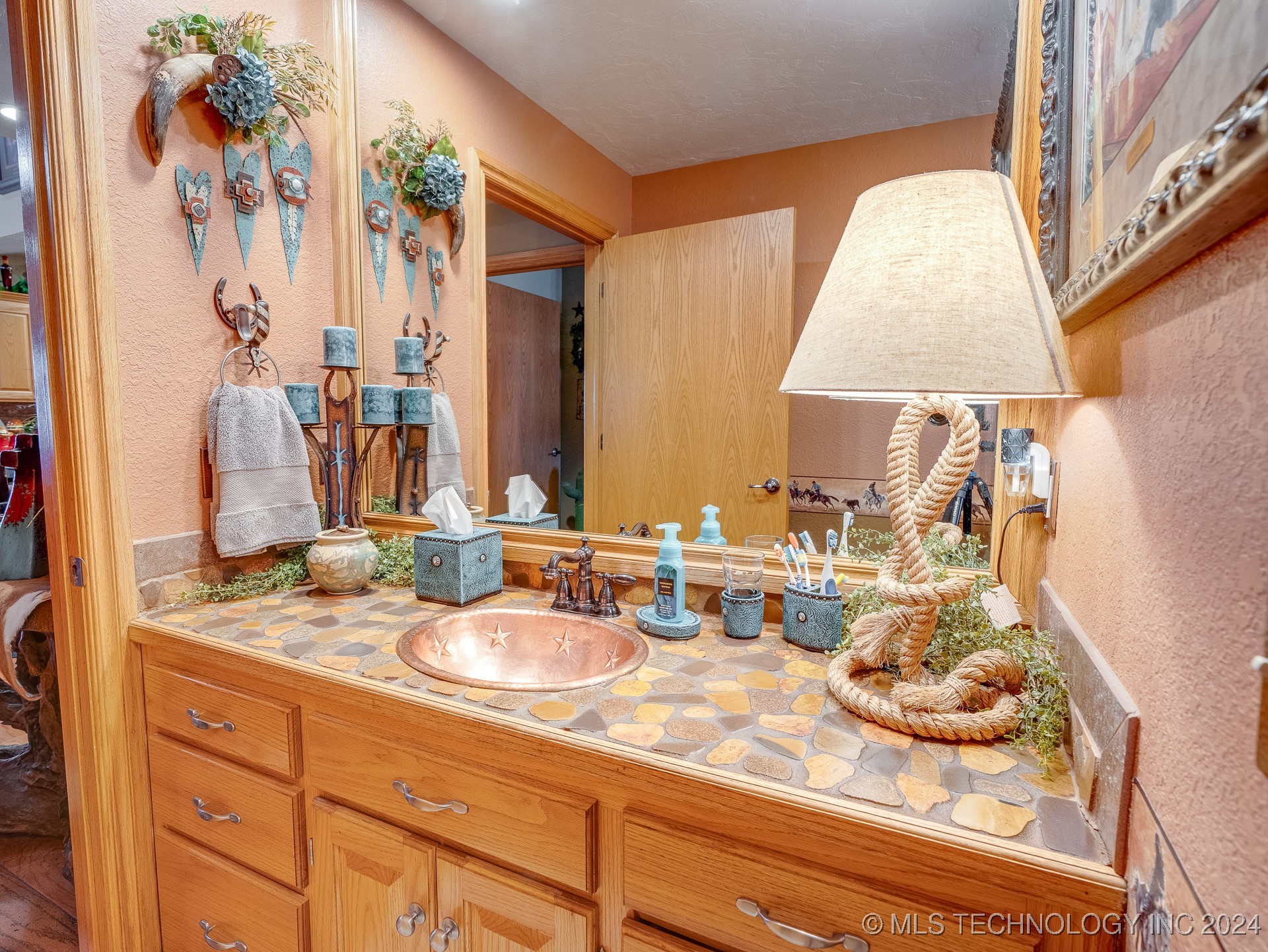25620 County Road 1515 Property Photo 26