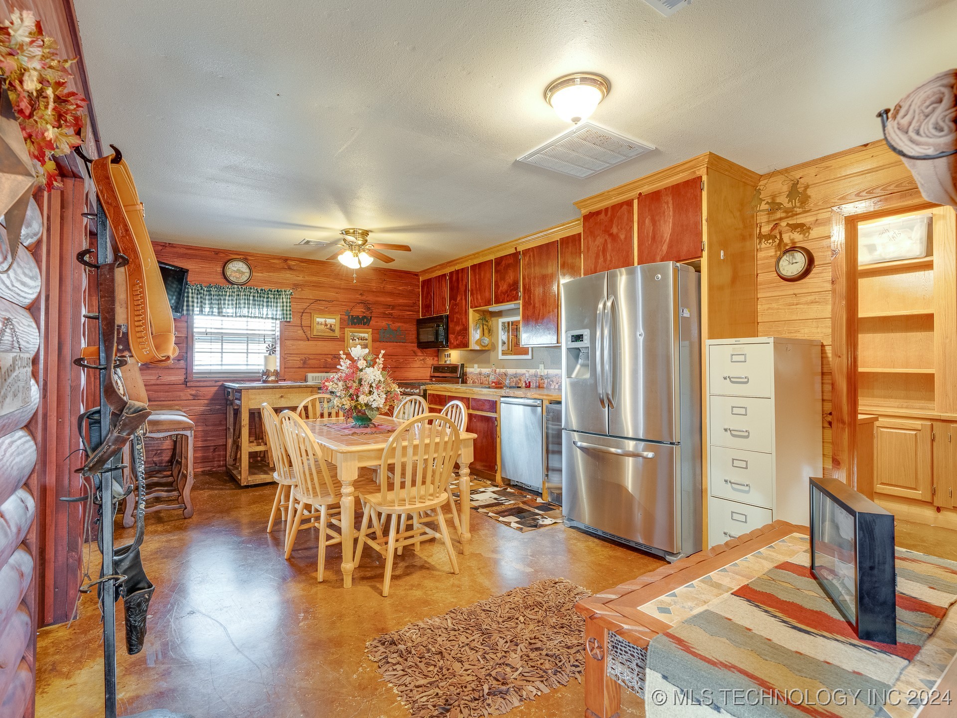 25620 County Road 1515 Property Photo 34