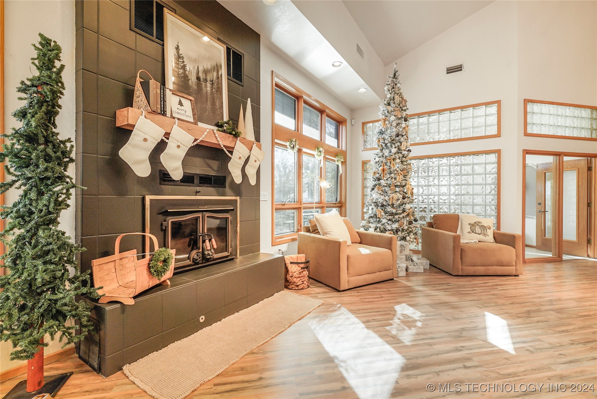 1200 Mcarthur Lane Property Photo 10