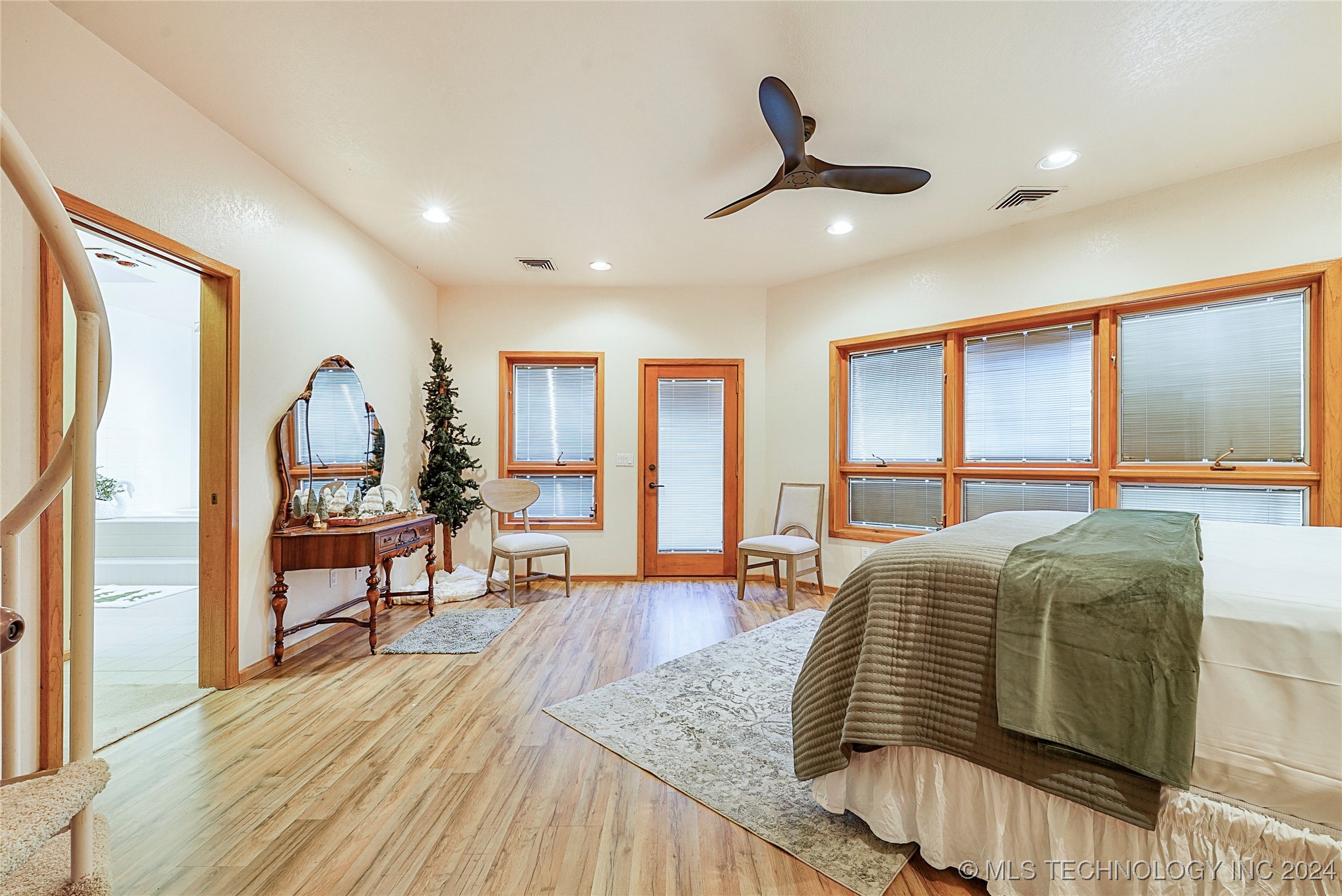 1200 Mcarthur Lane Property Photo 27