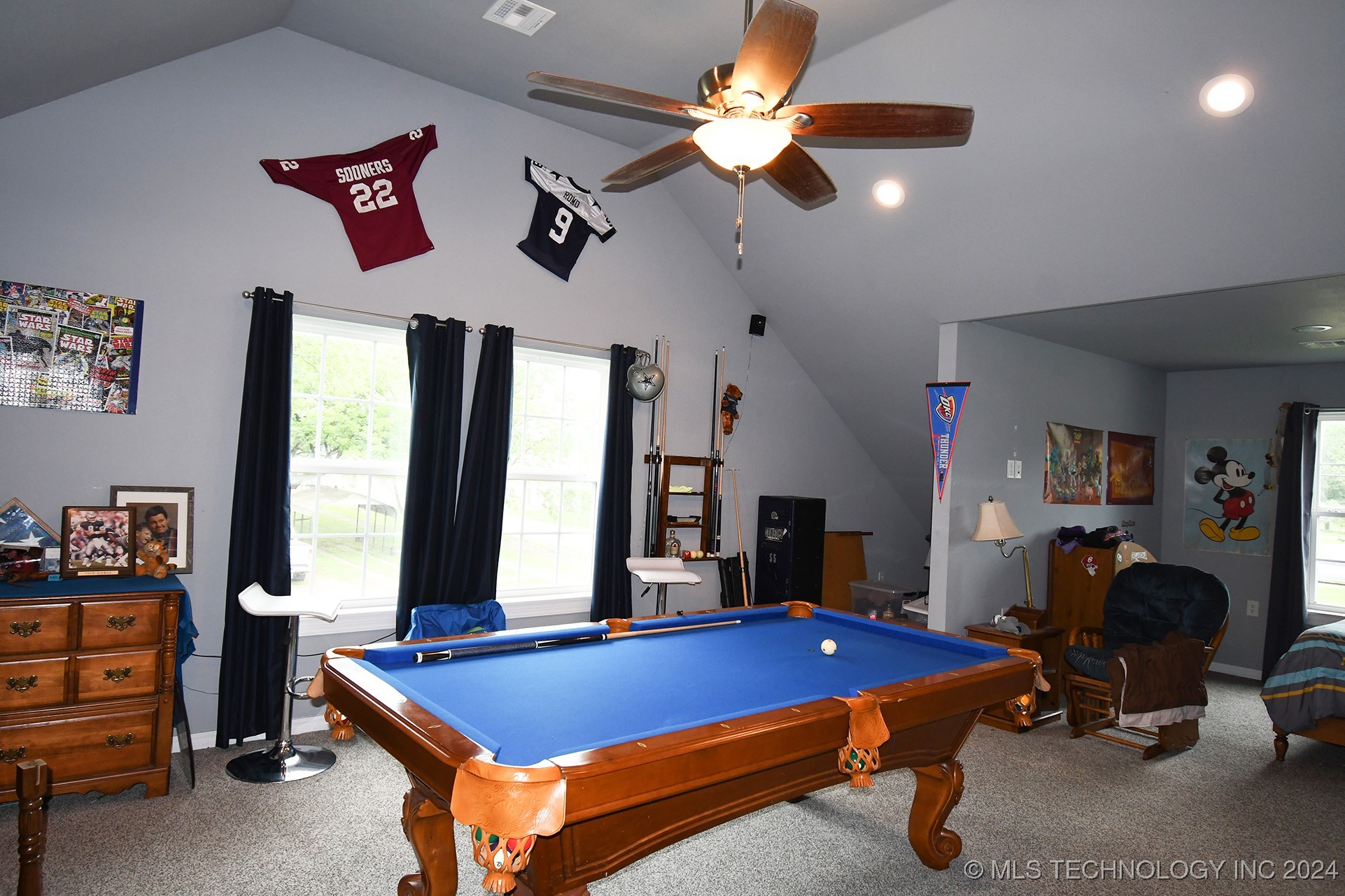 304 S Blackstone Street Property Photo 23