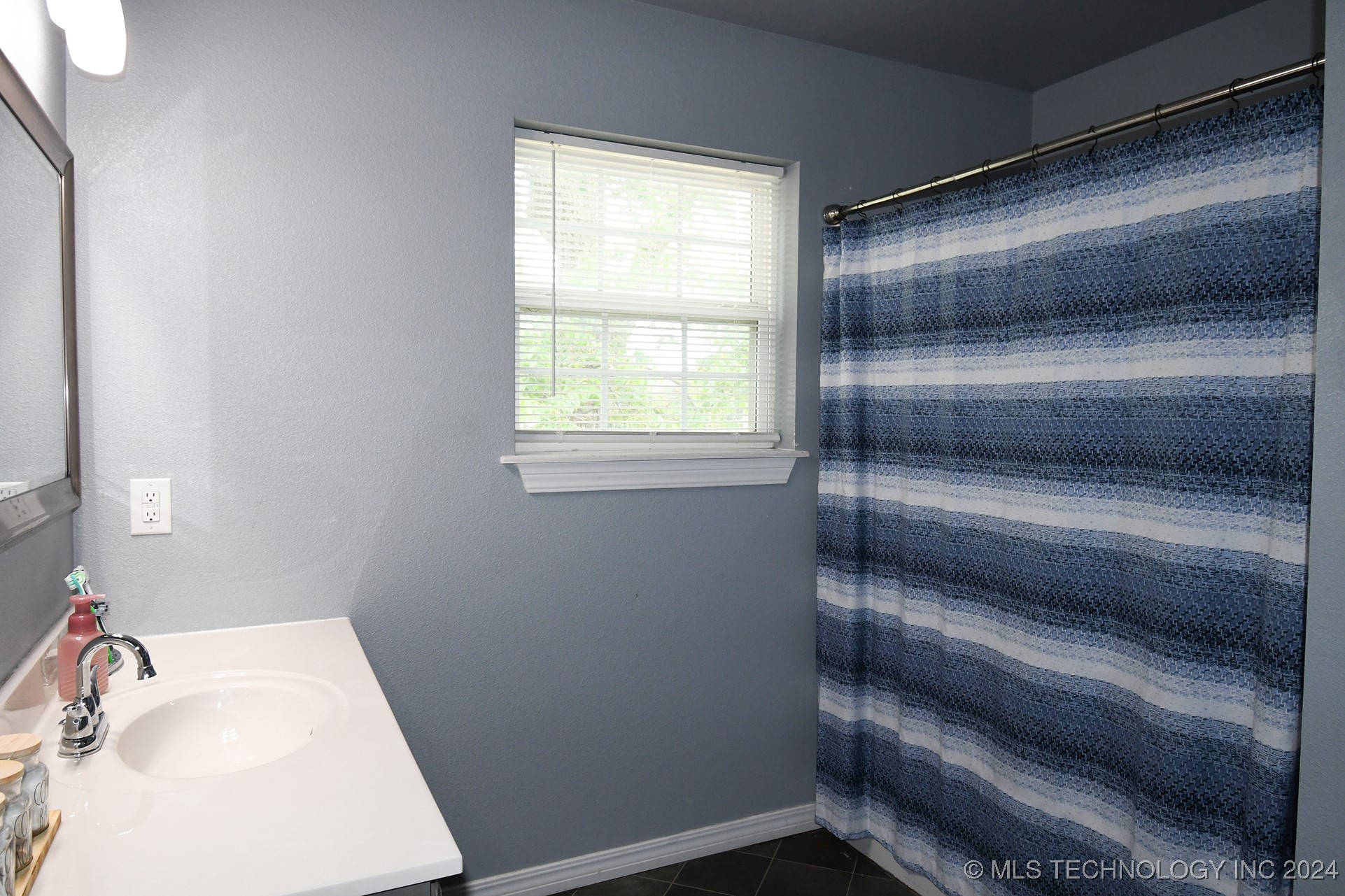 304 S Blackstone Street Property Photo 26
