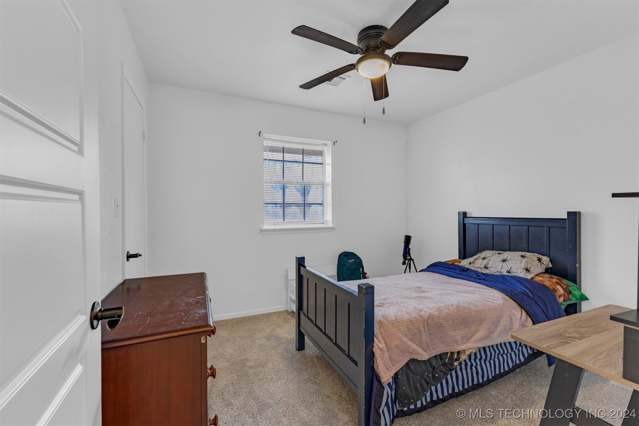 3011 W Berwick Street Property Photo 15
