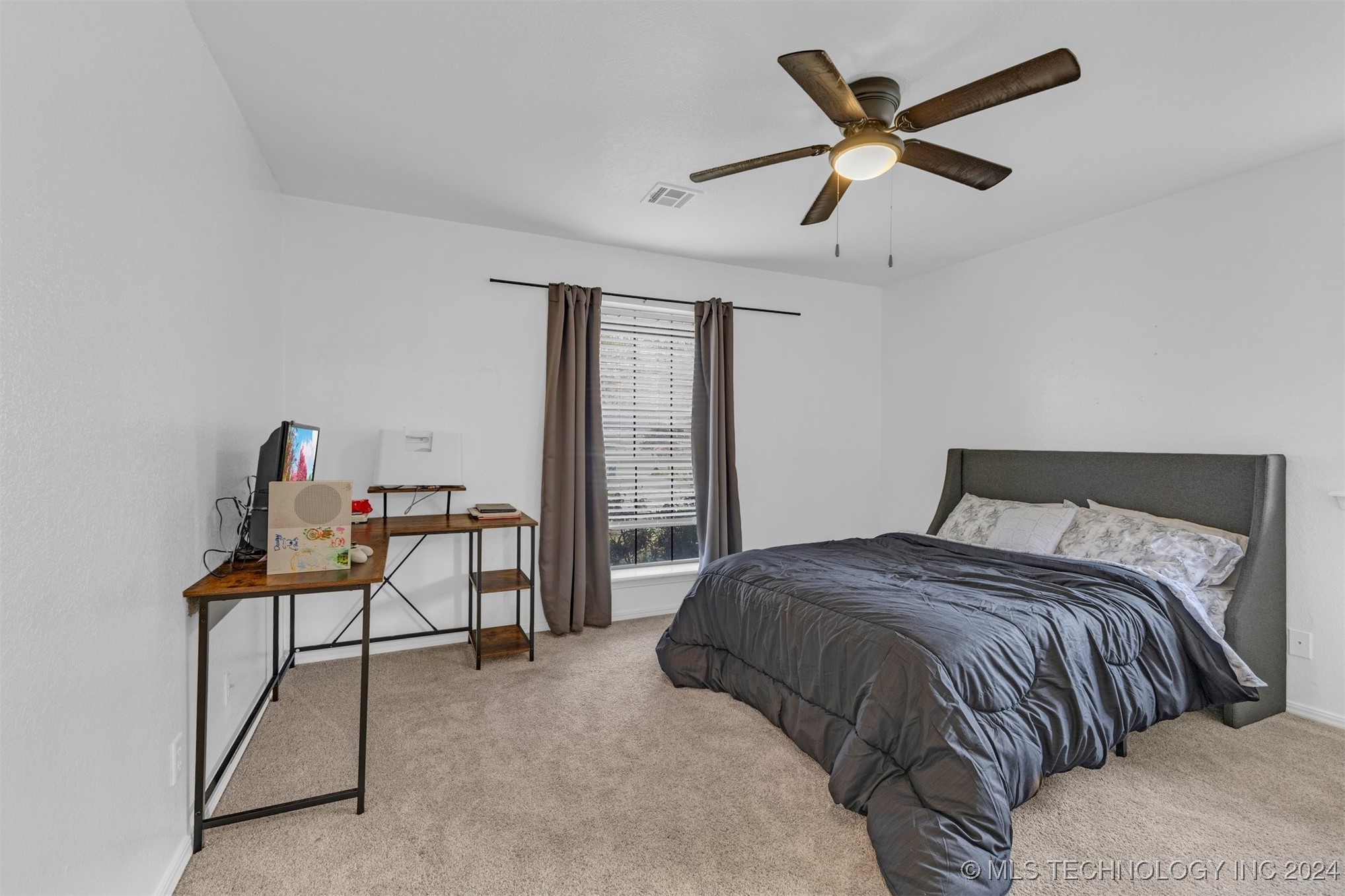 3011 W Berwick Street Property Photo 16